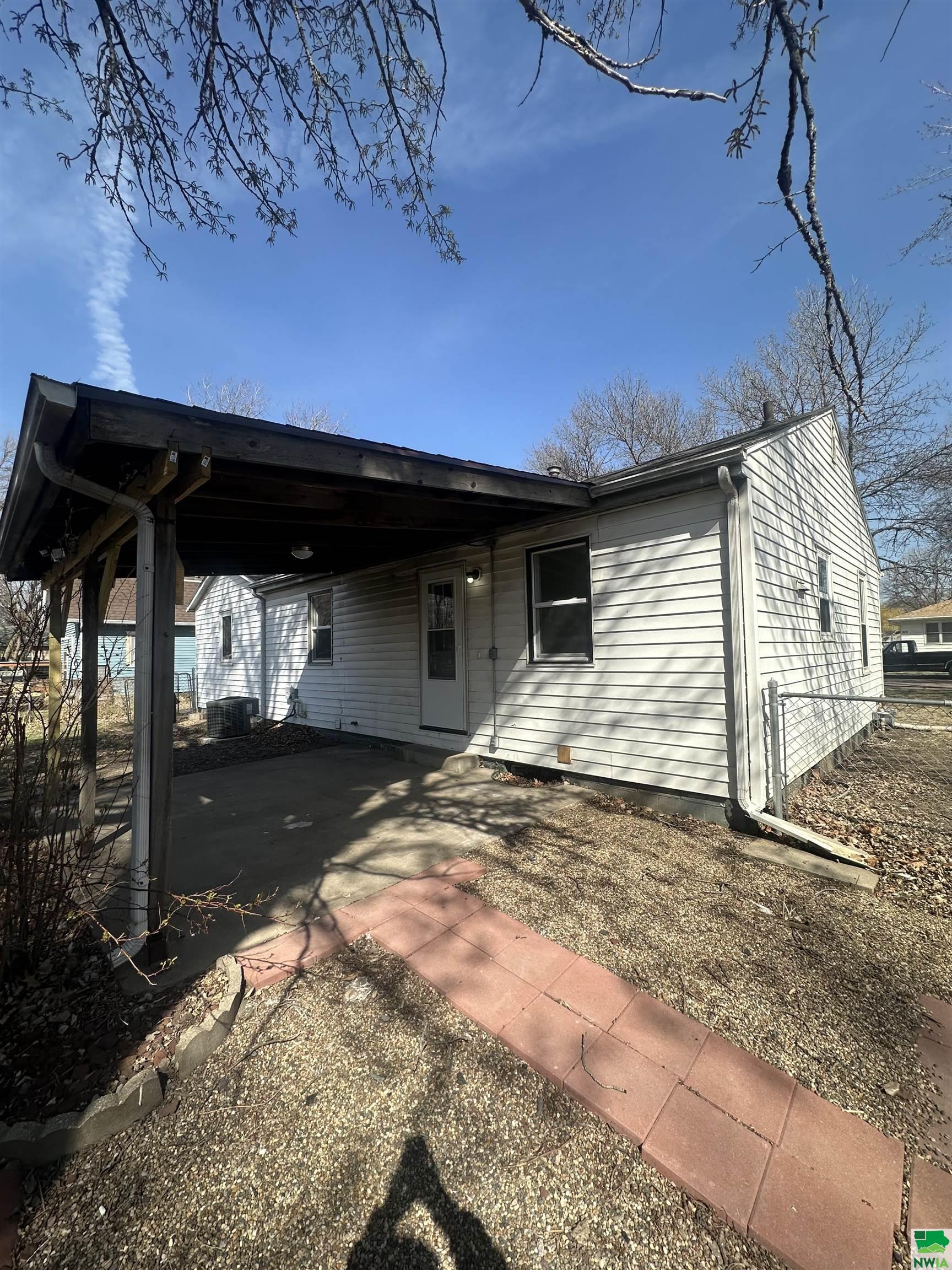 MLS #827392