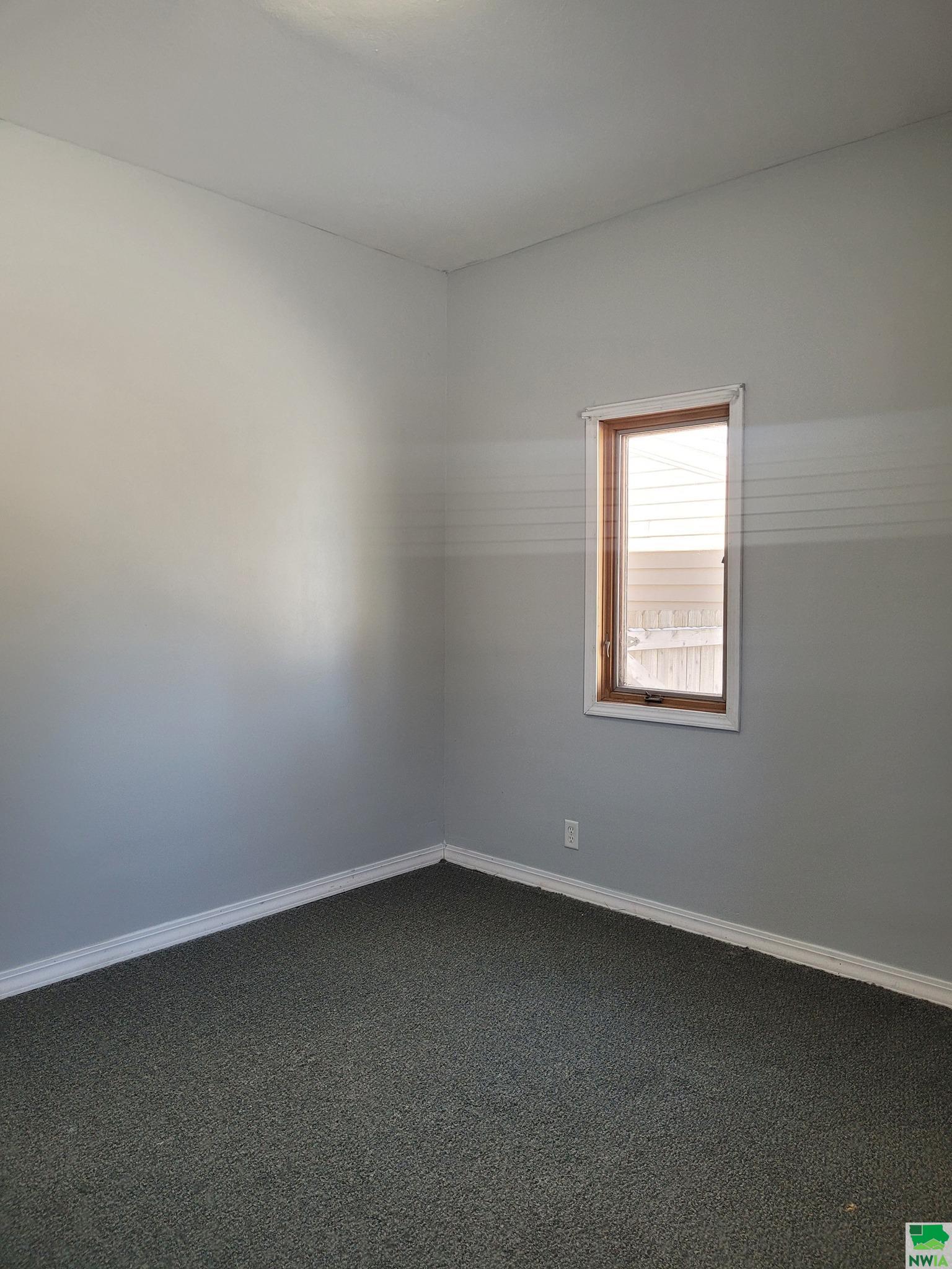 MLS #827411