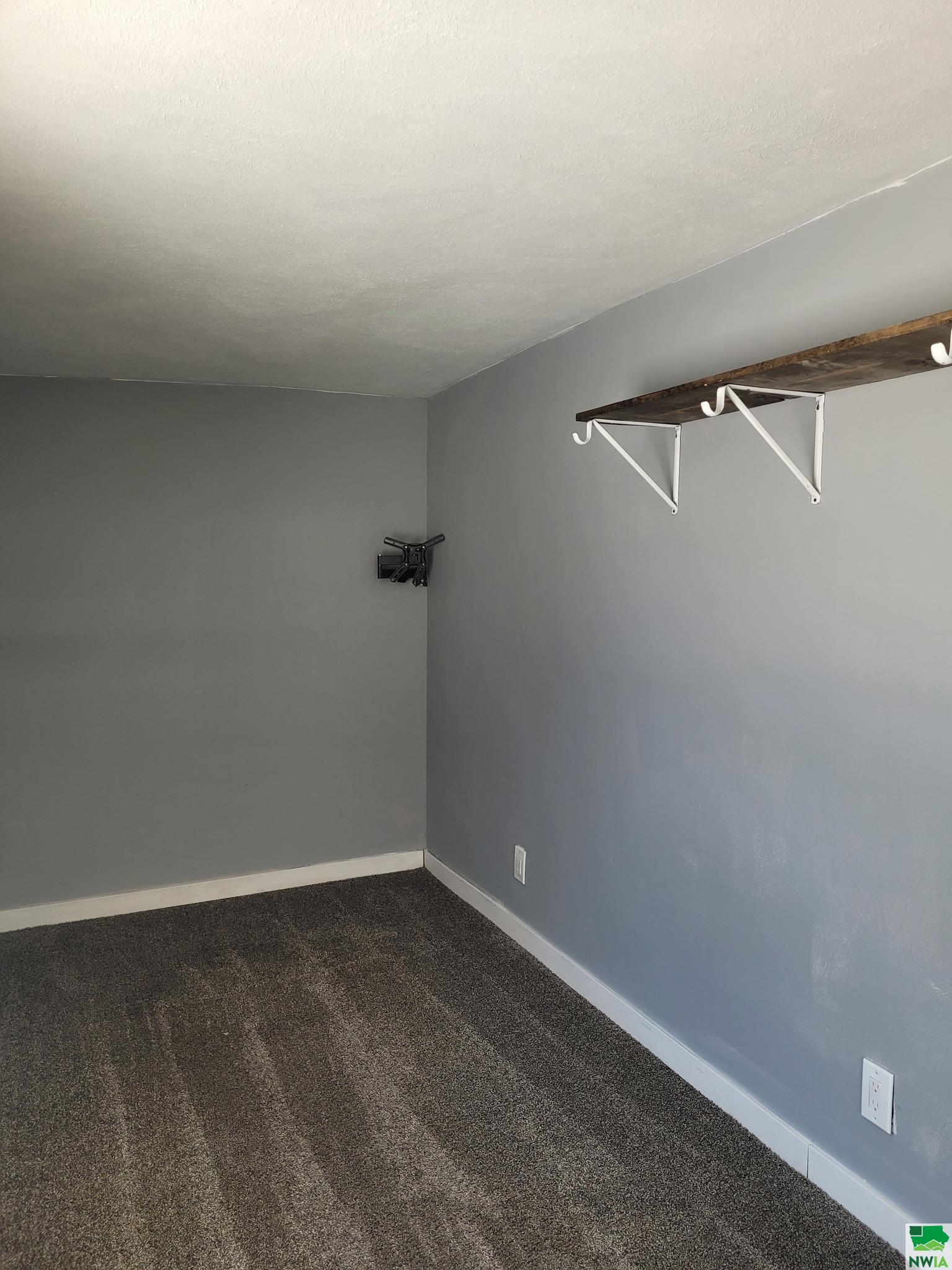 MLS #827411