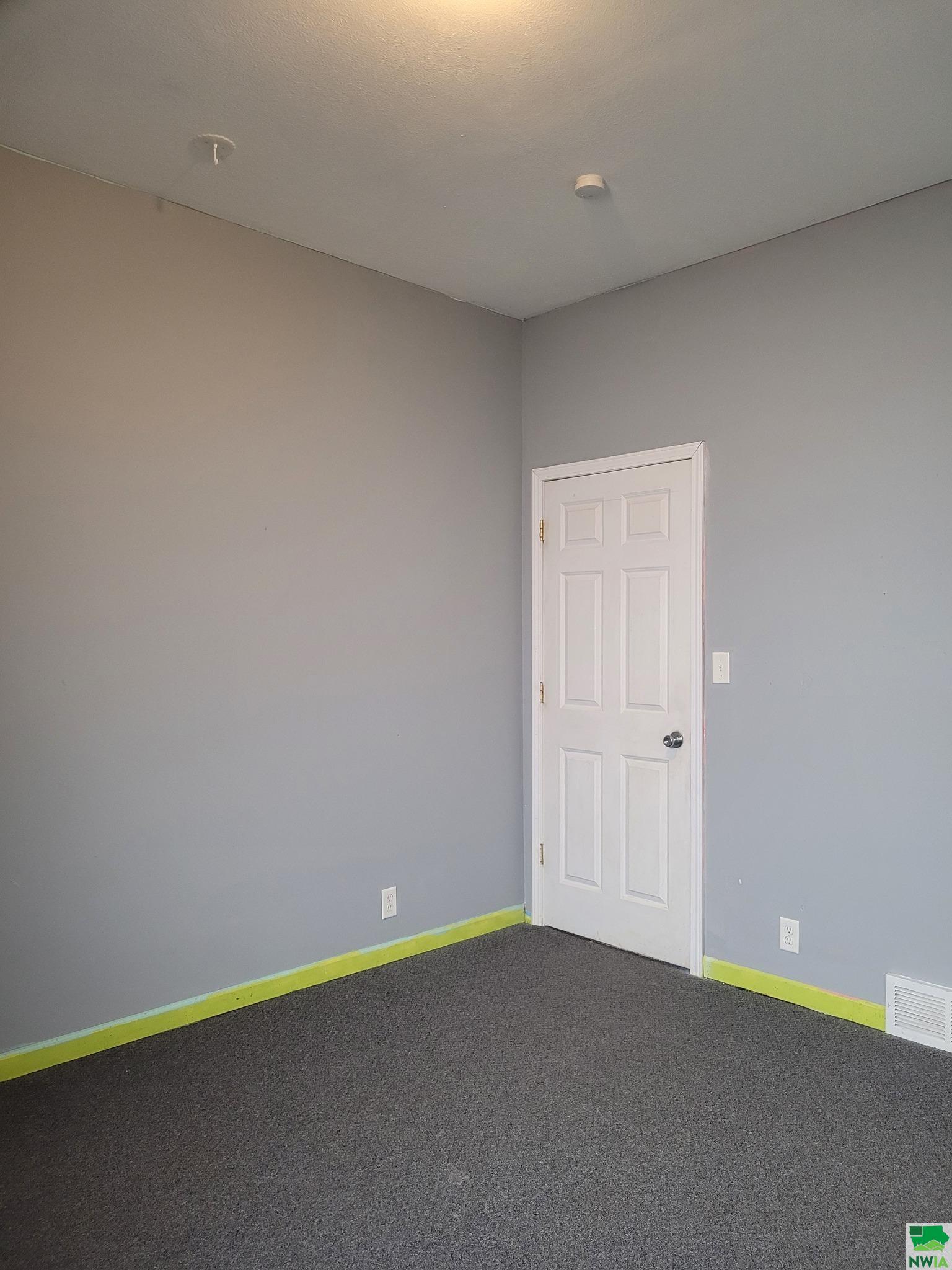 MLS #827411