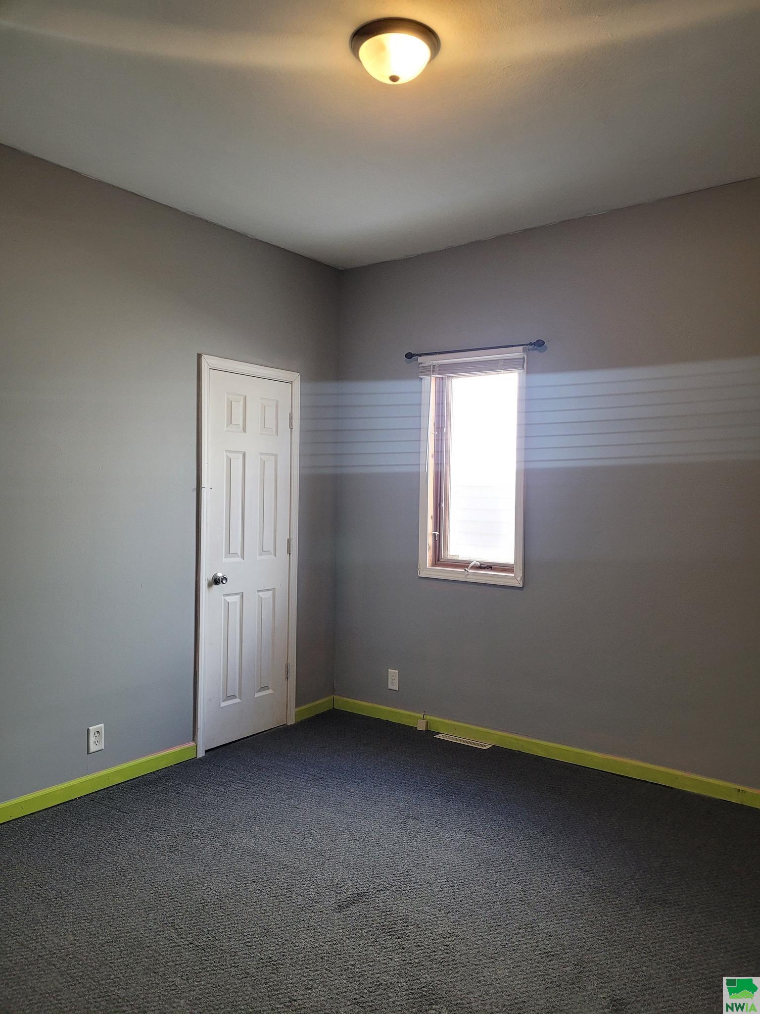 MLS #827411