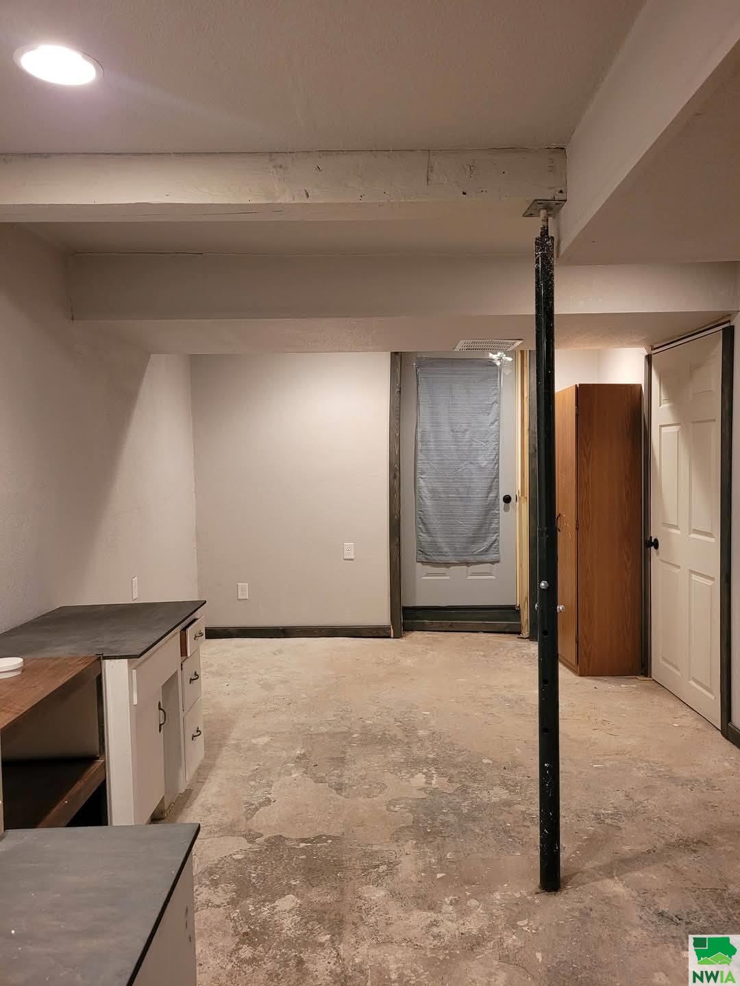 MLS #827411