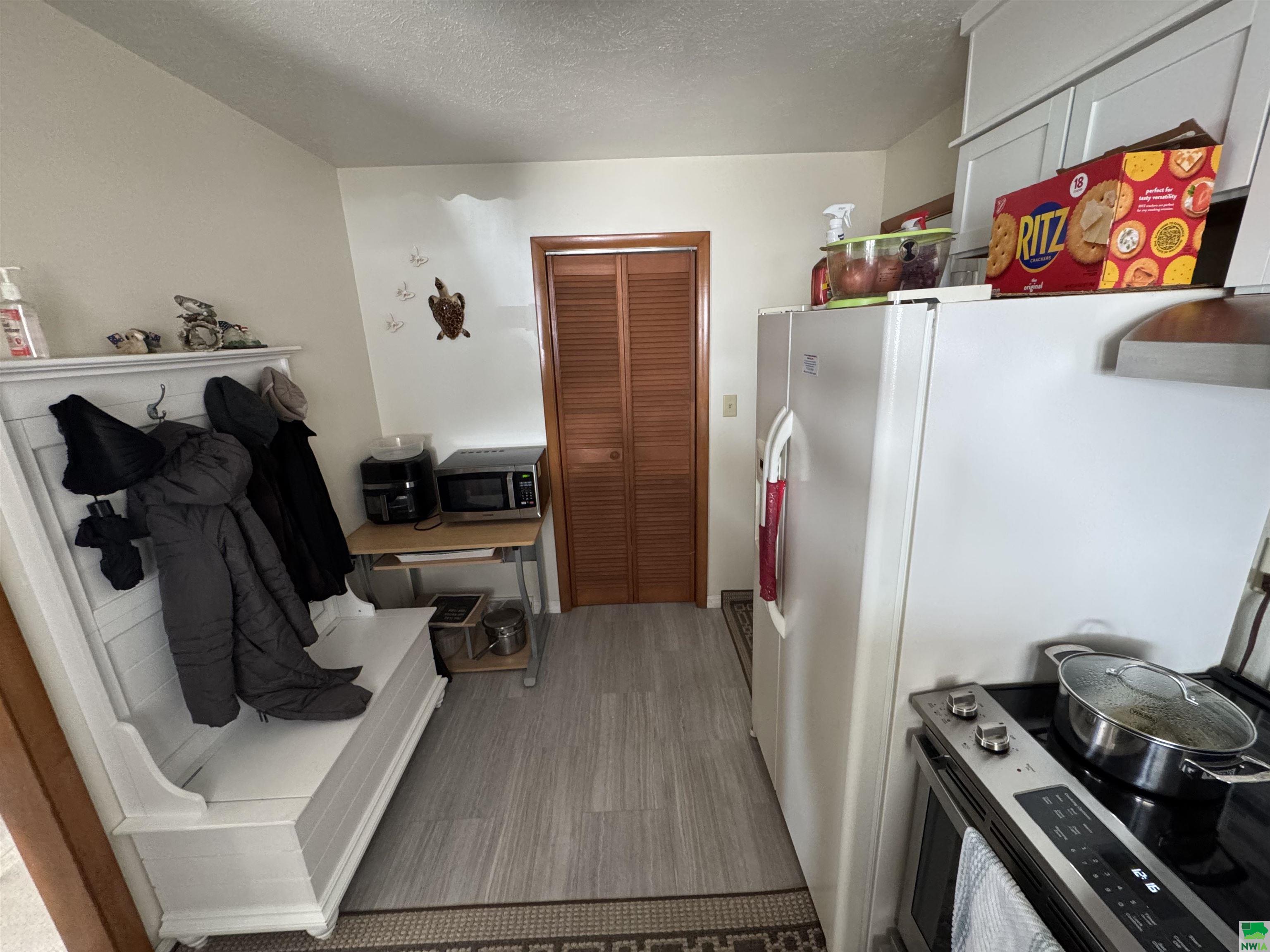 MLS #827413