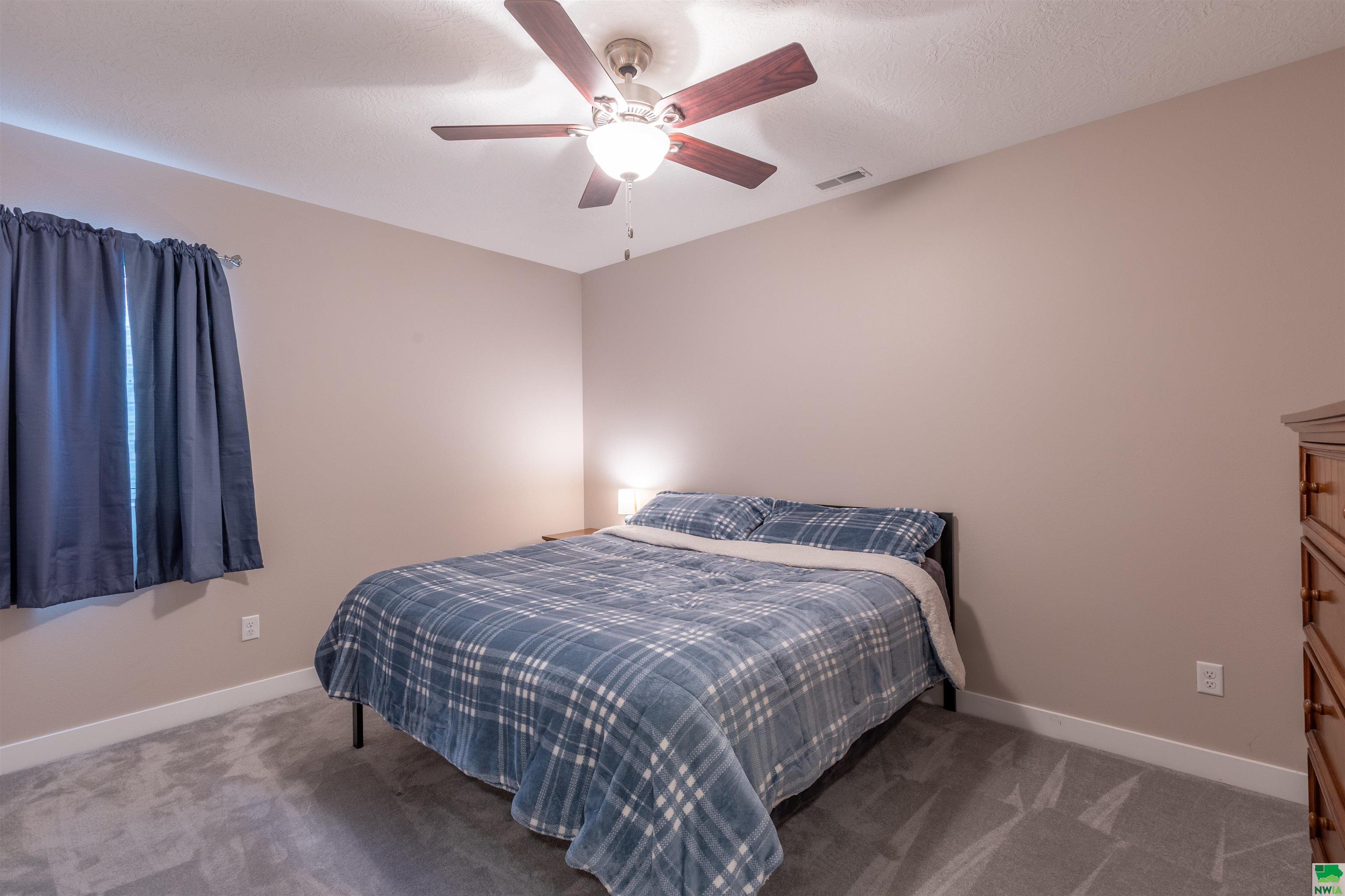 MLS #827453