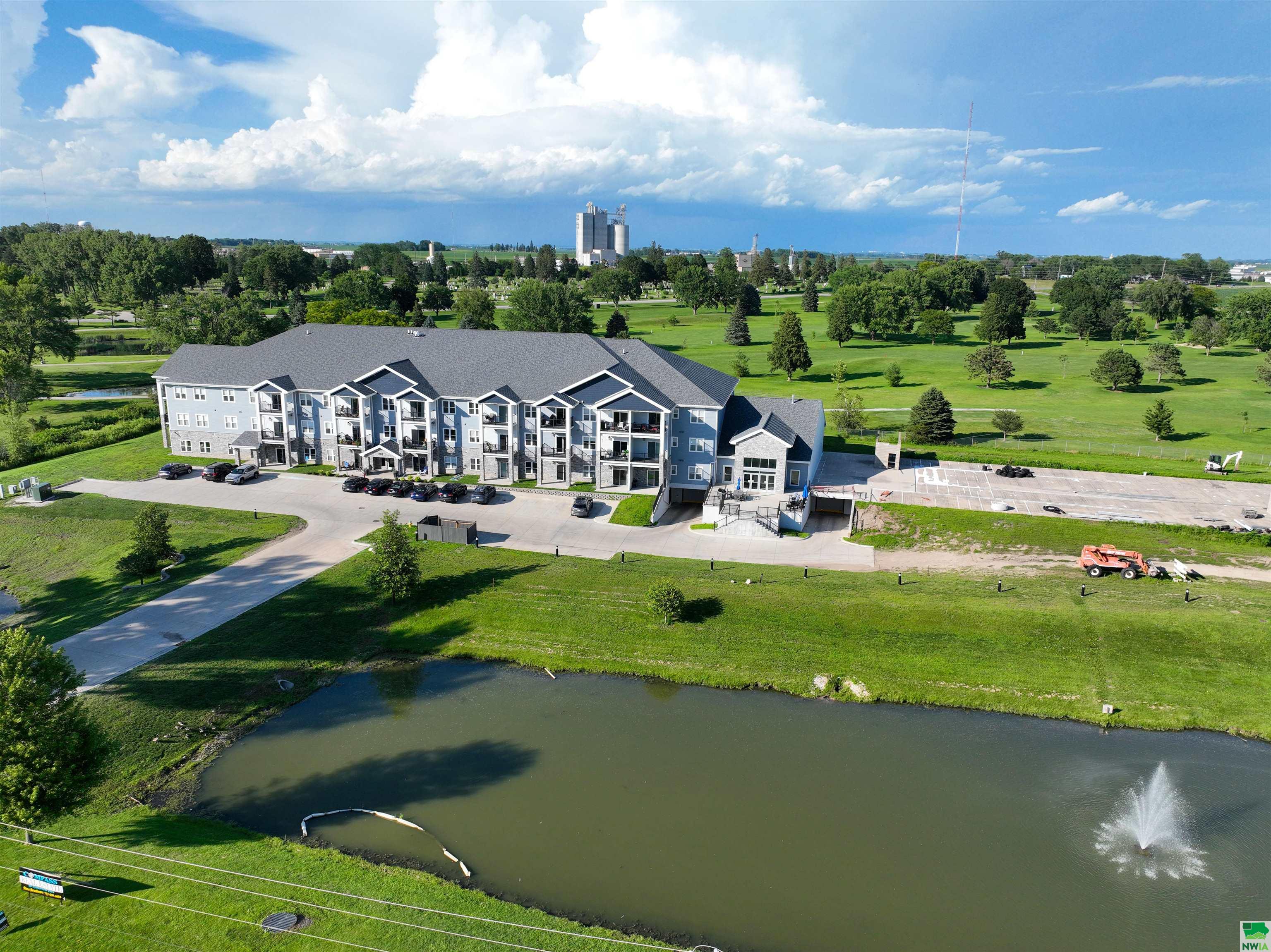 201 SUNRISE PARK RD #312, Storm Lake, IA 50588 