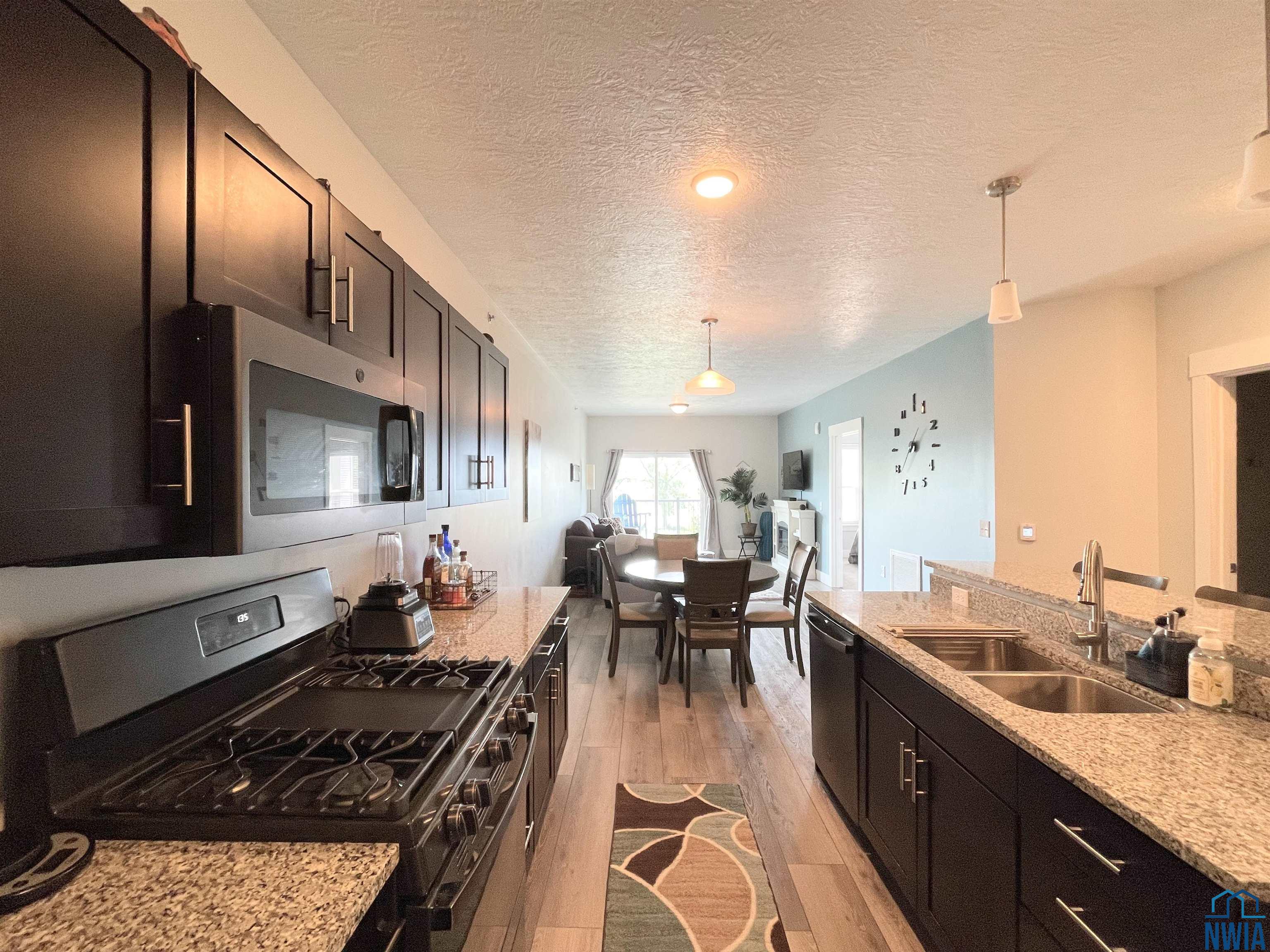 MLS #827455