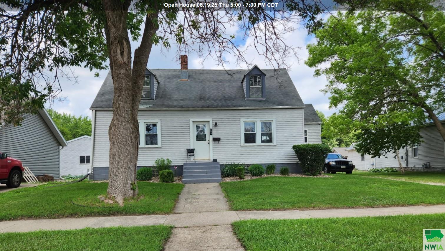 609 11th Street, Sheldon, IA 51201 