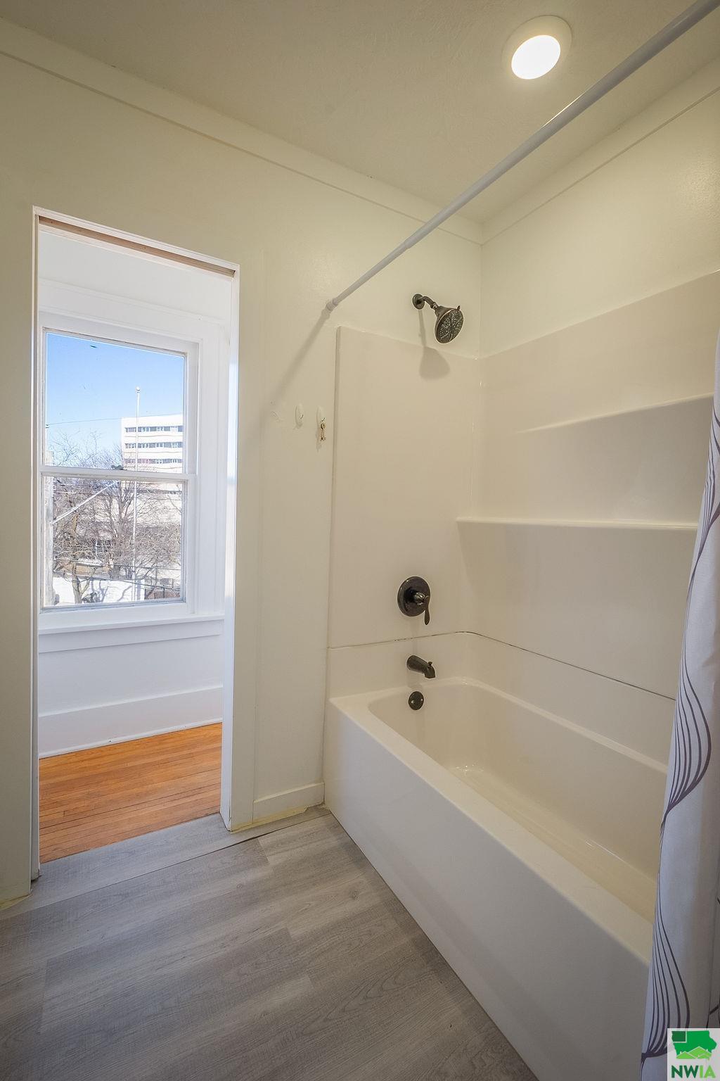 MLS #827493