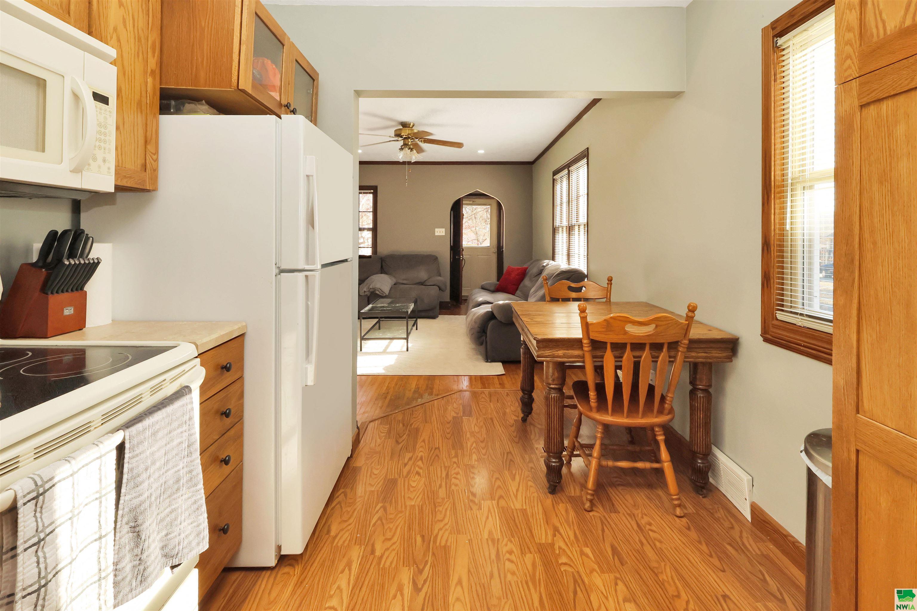 MLS #827507