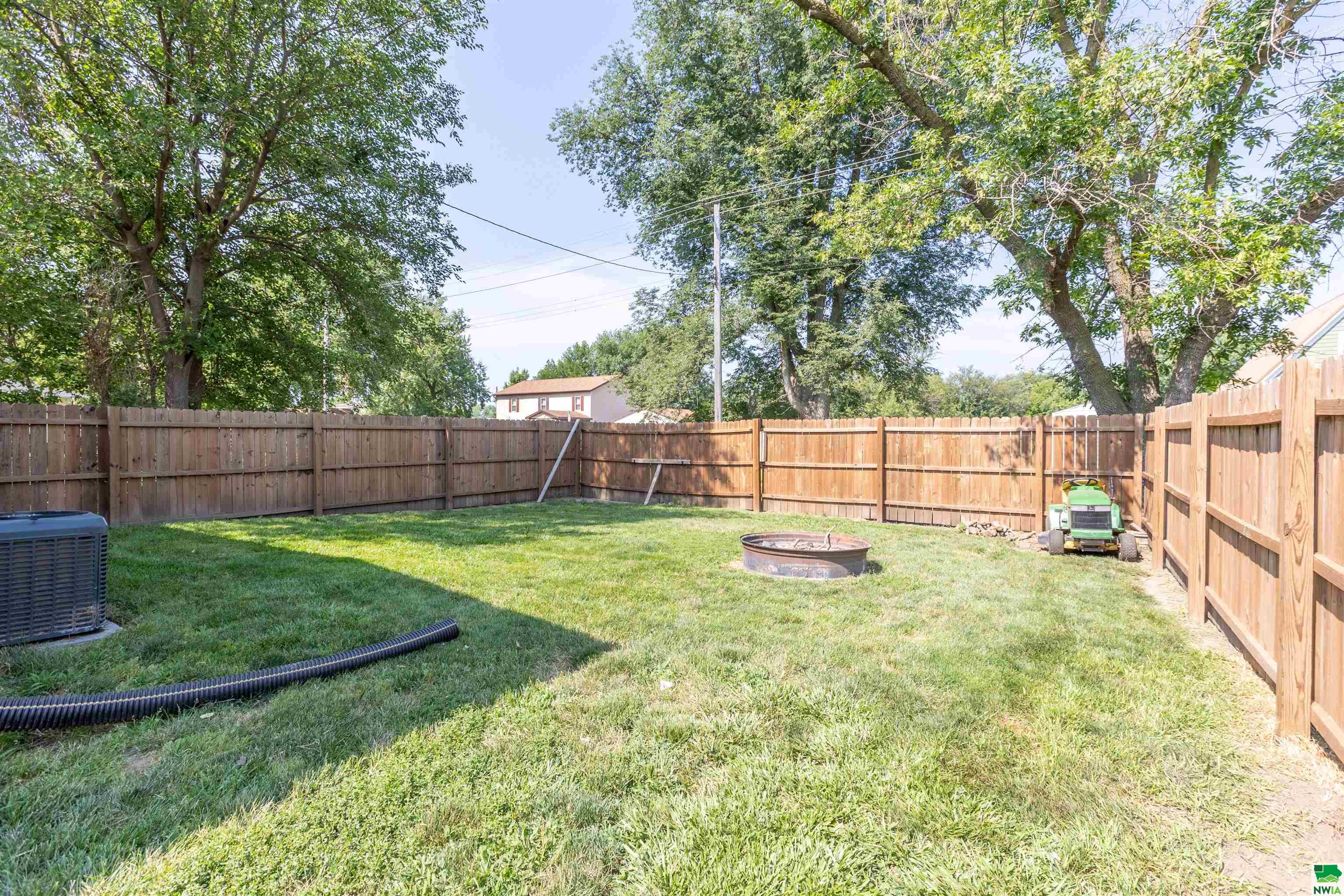 MLS #827514