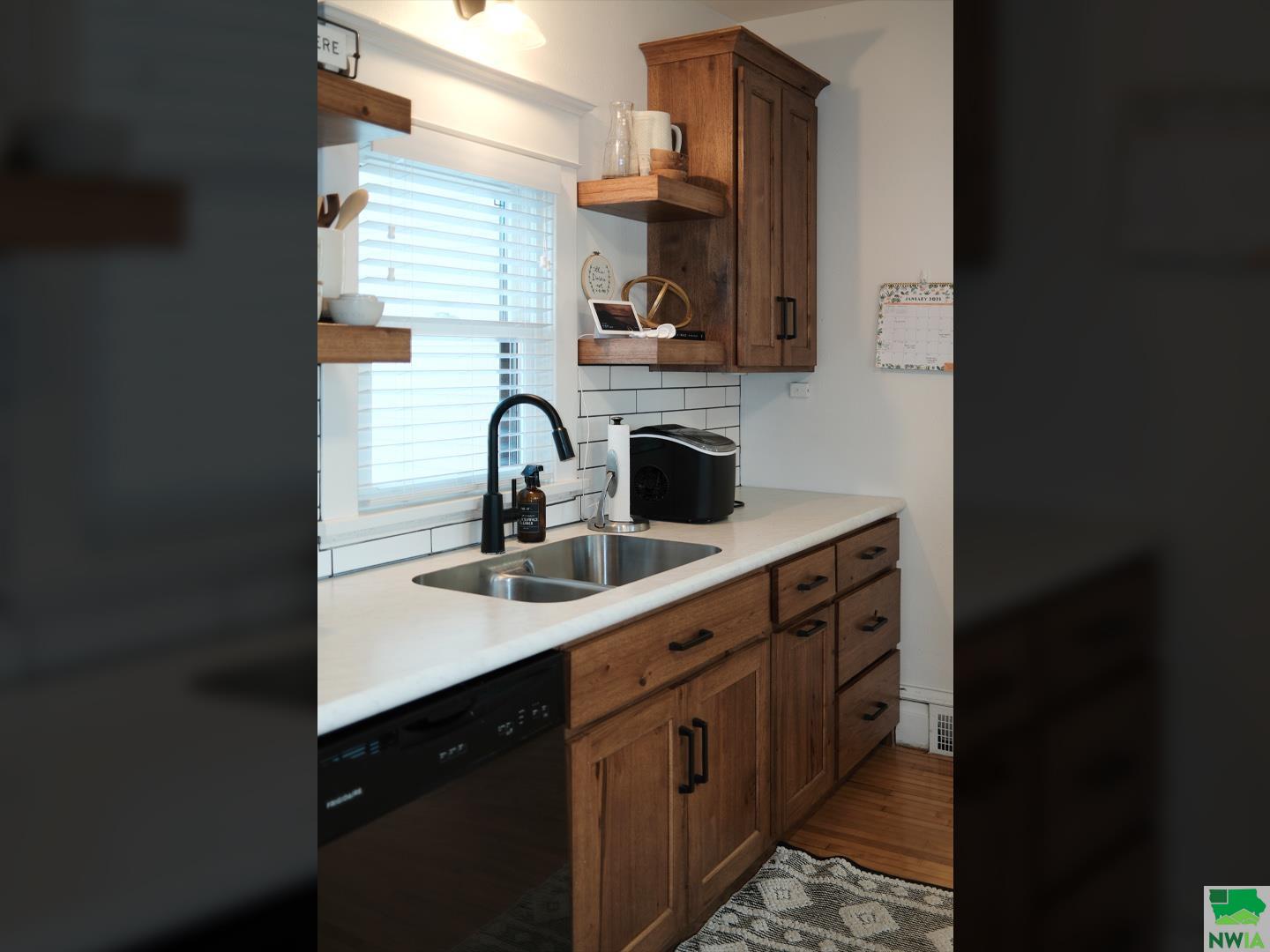 MLS #827522