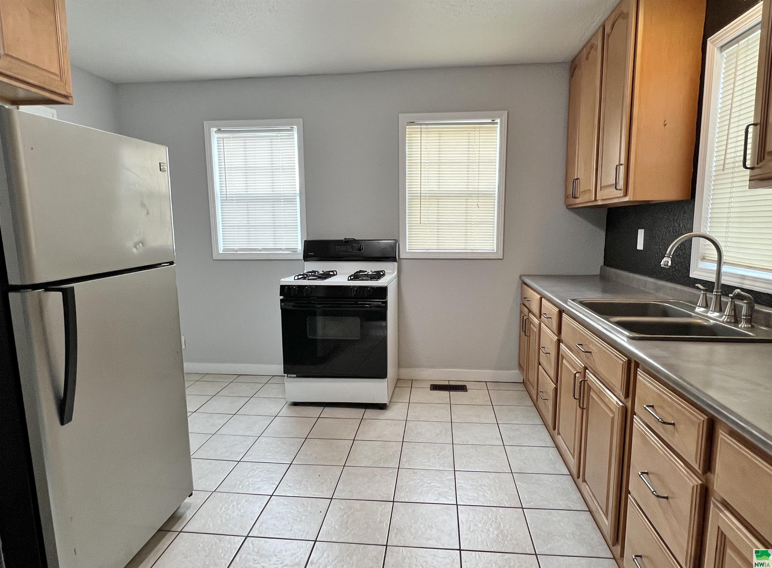 MLS #827523