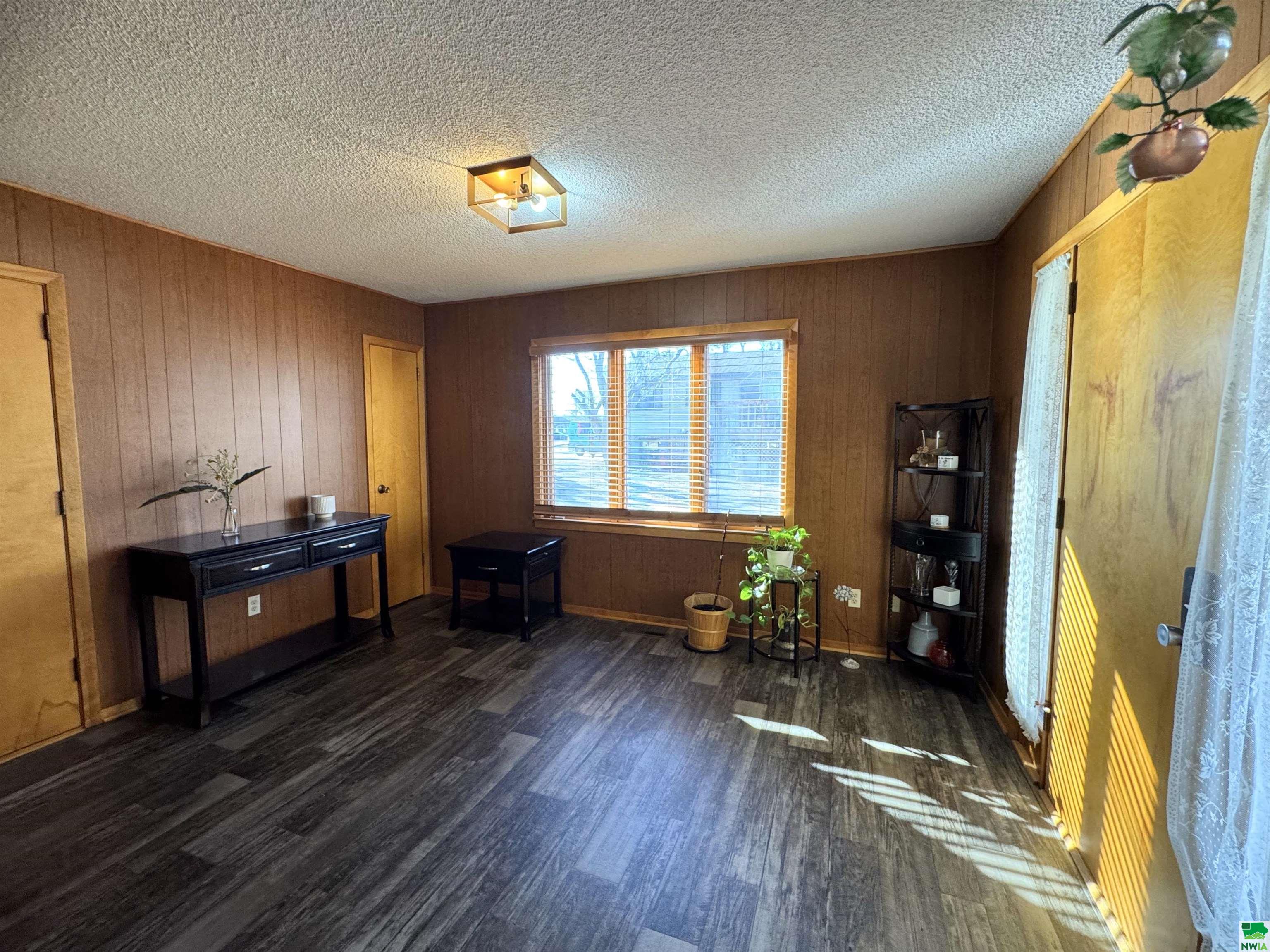 MLS #827539