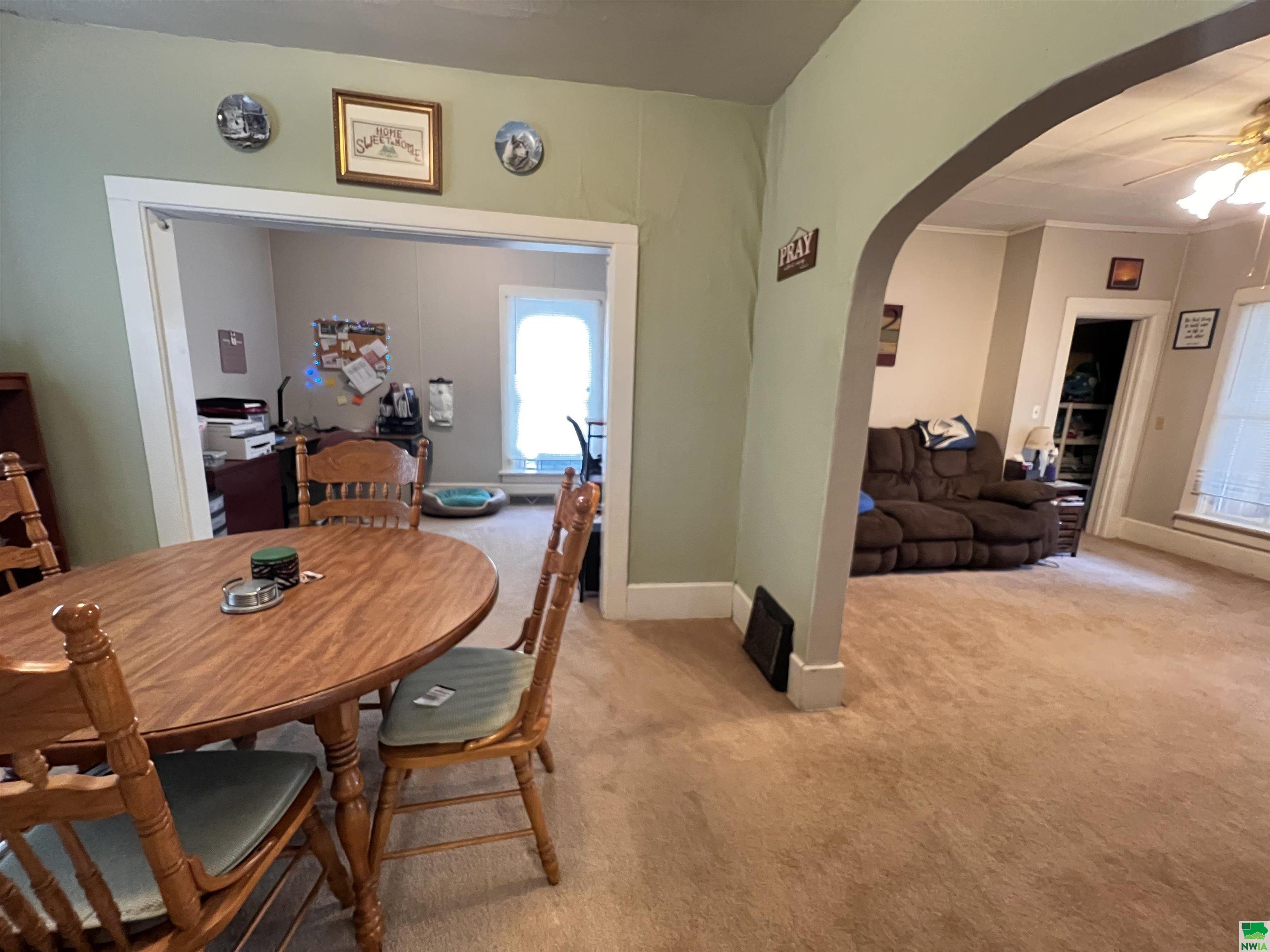 MLS #827549