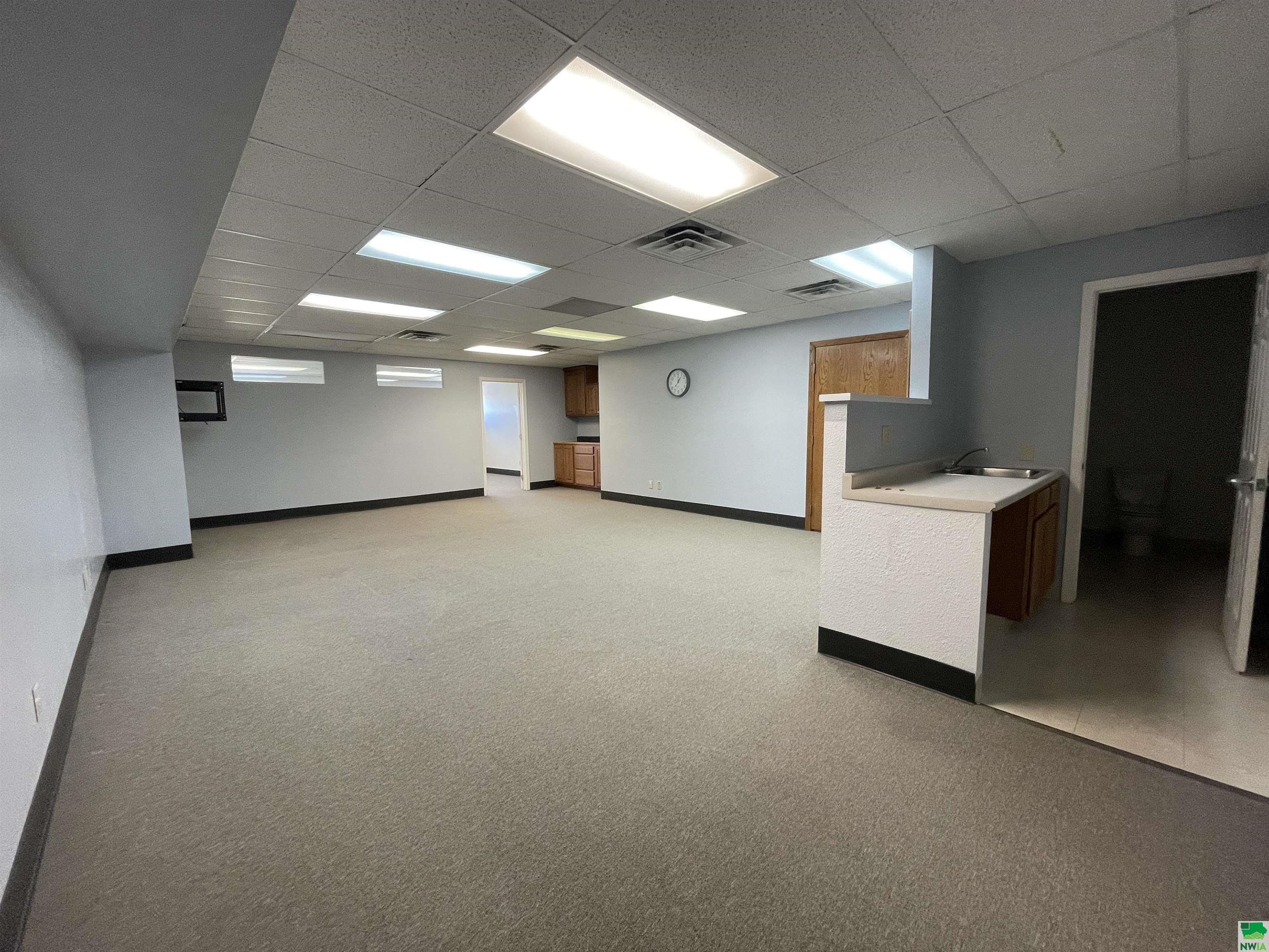 MLS #827558