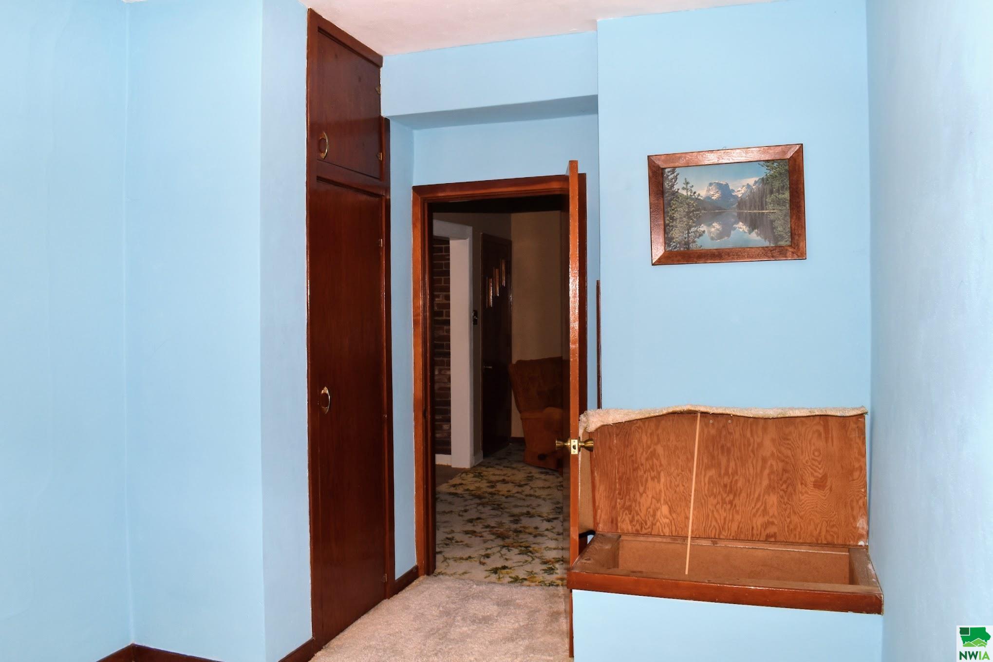MLS #827562