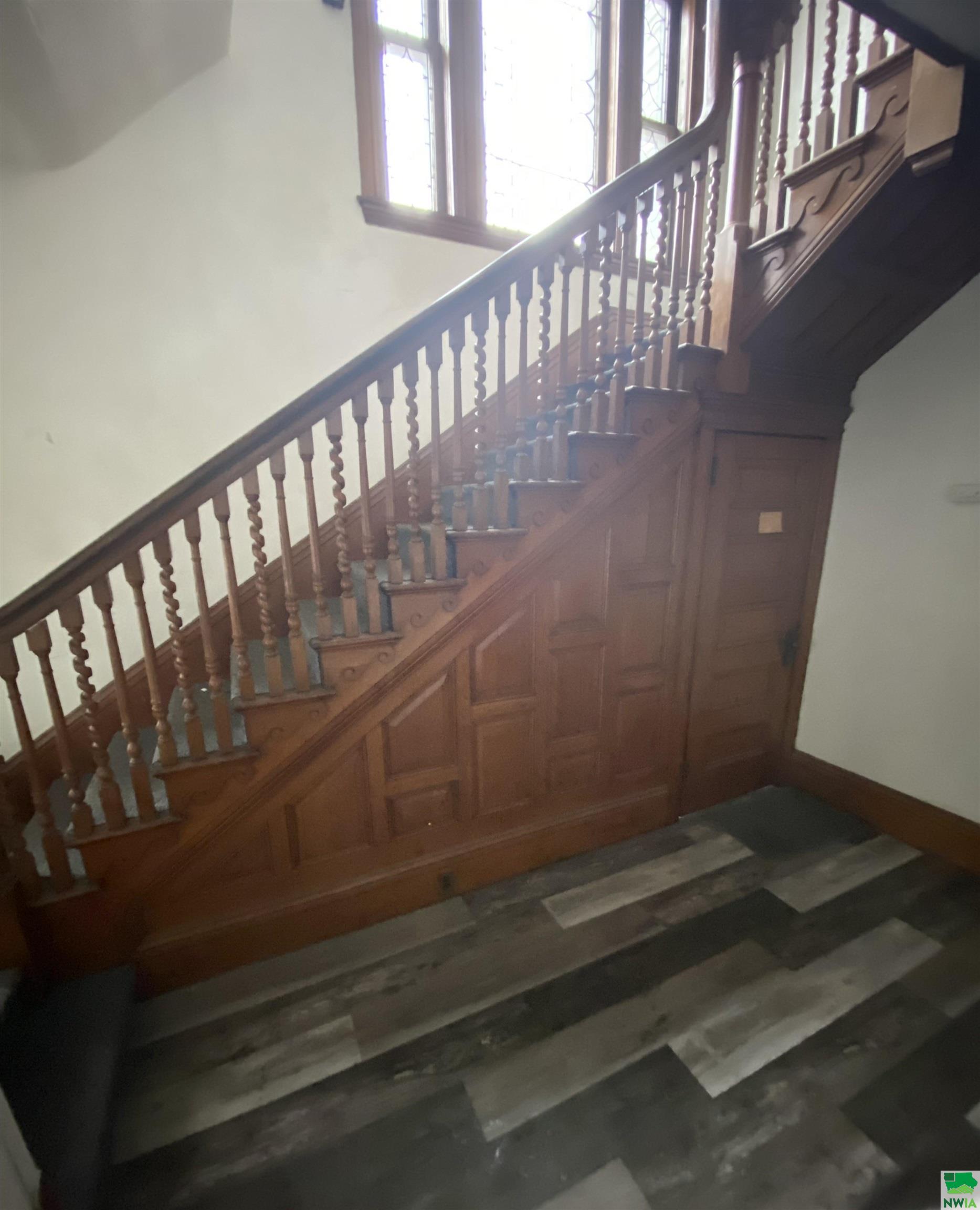 MLS #827572