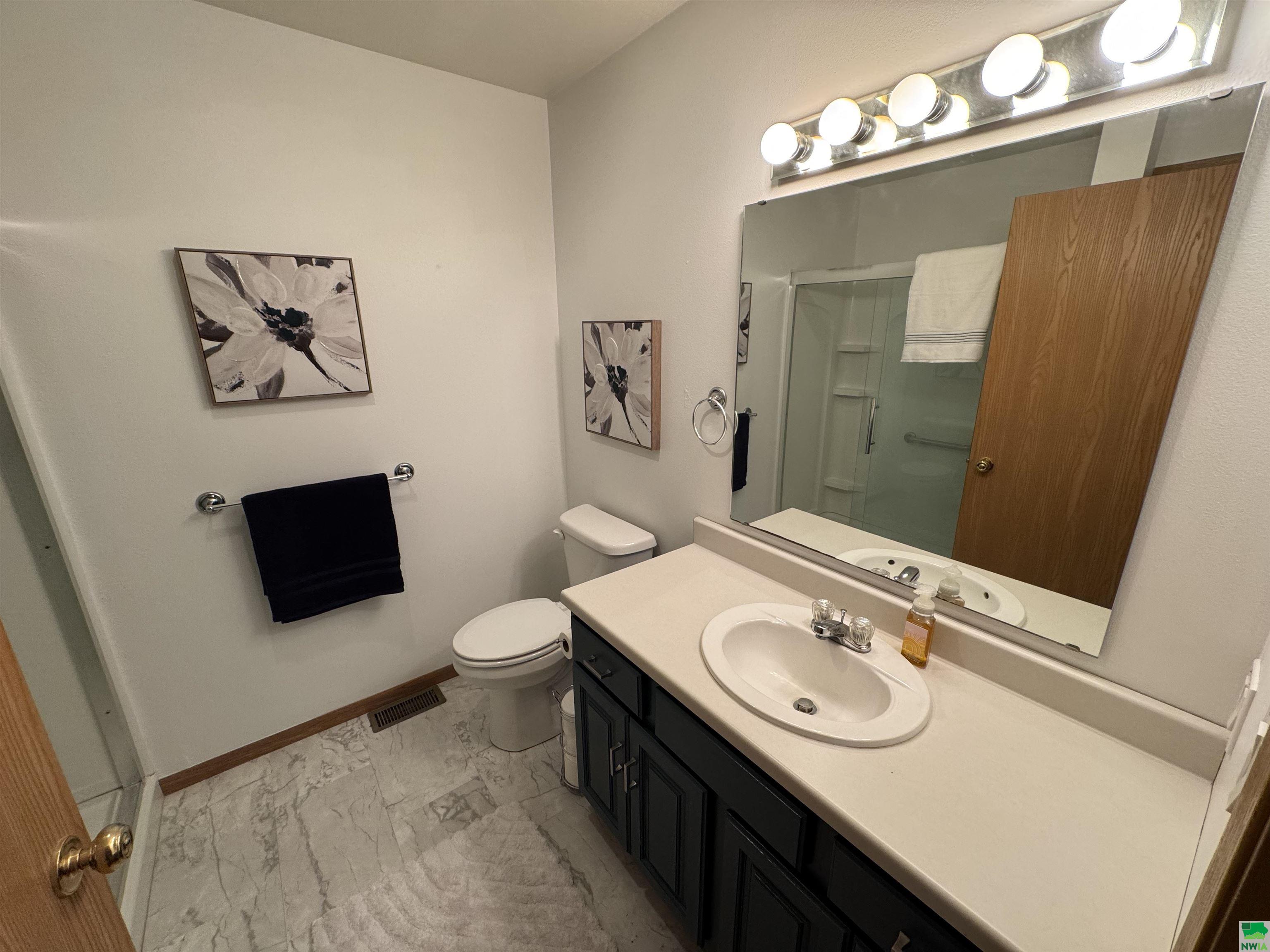 MLS #827574