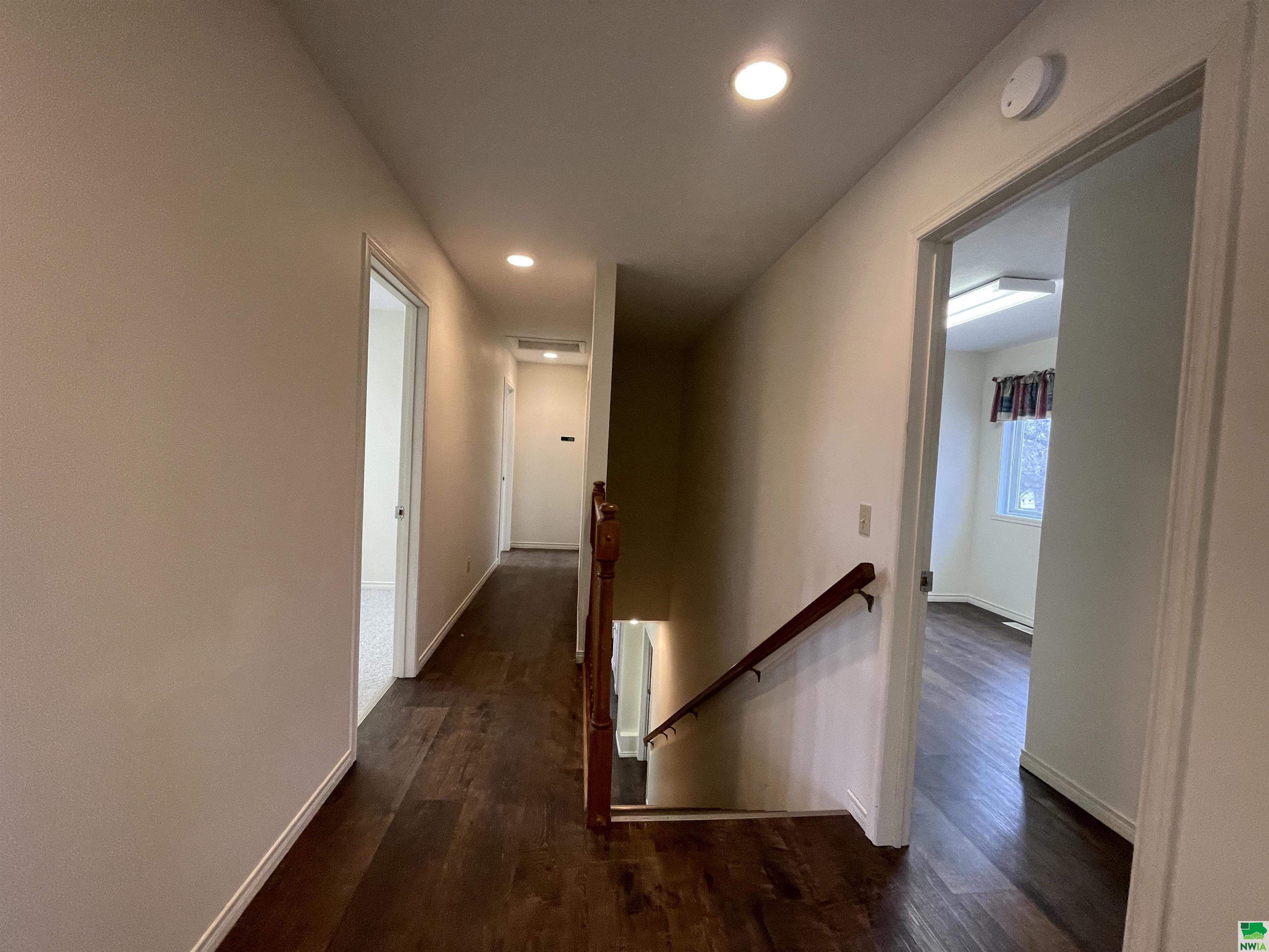 MLS #827575