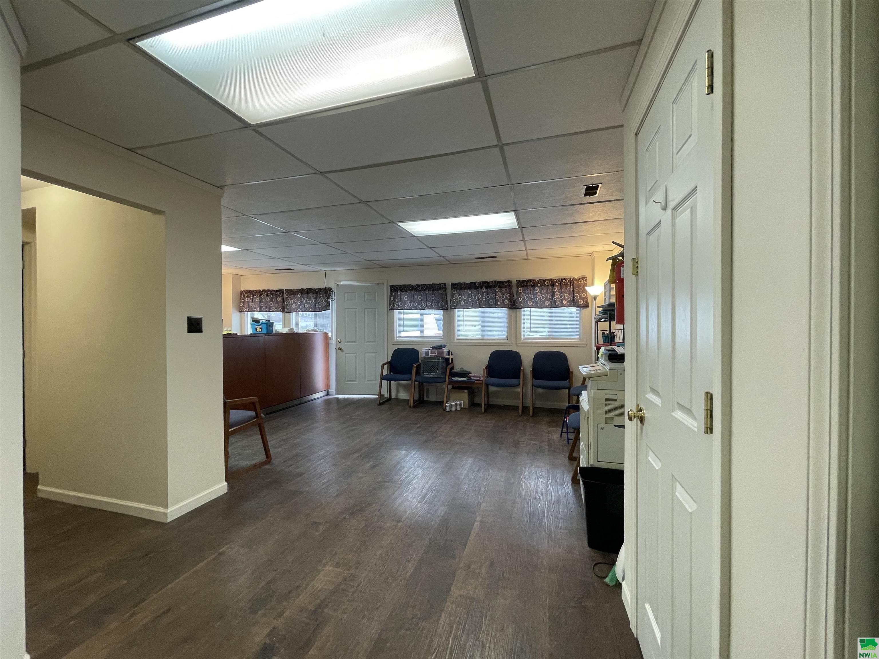 MLS #827575