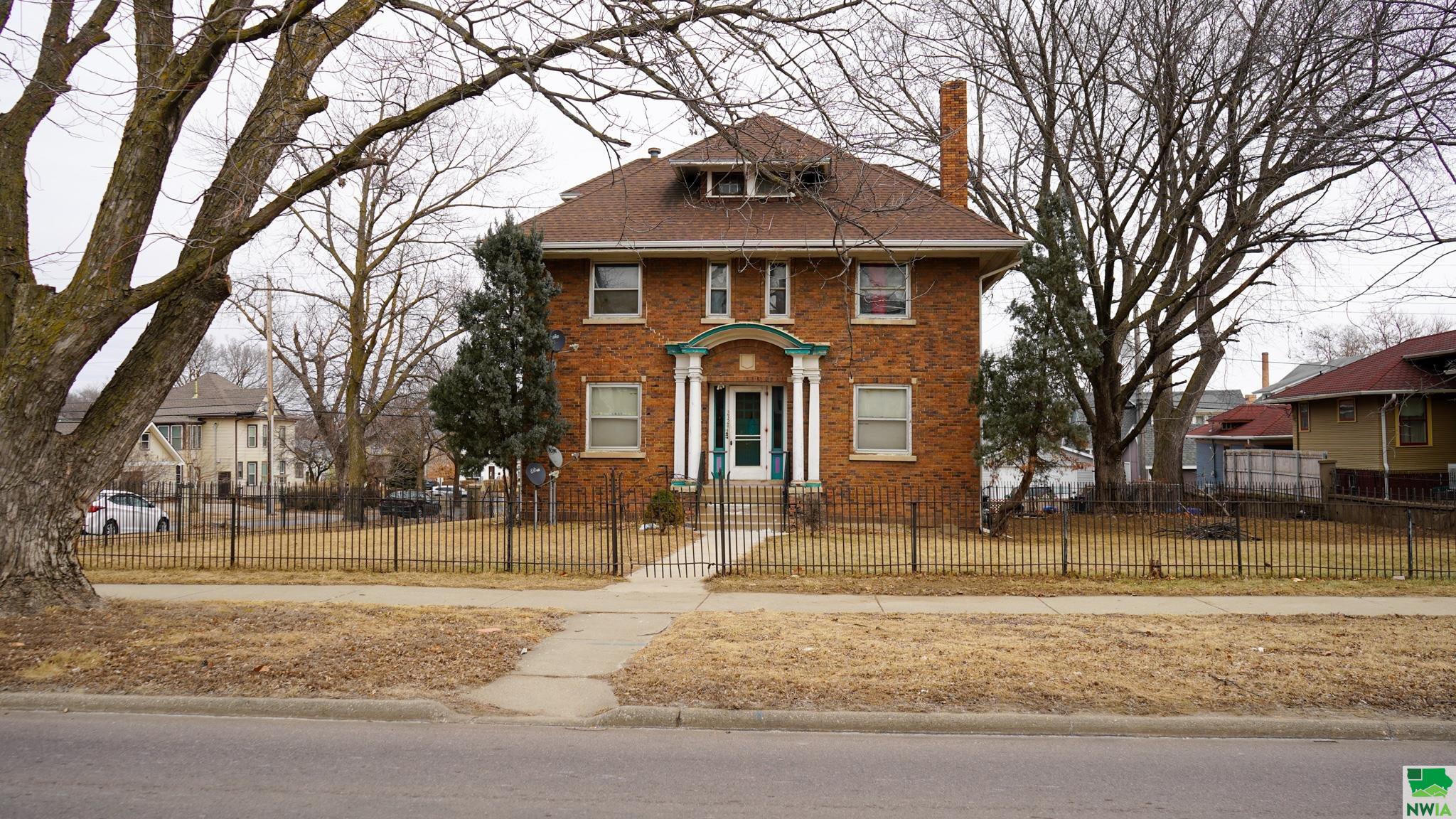 MLS #827577