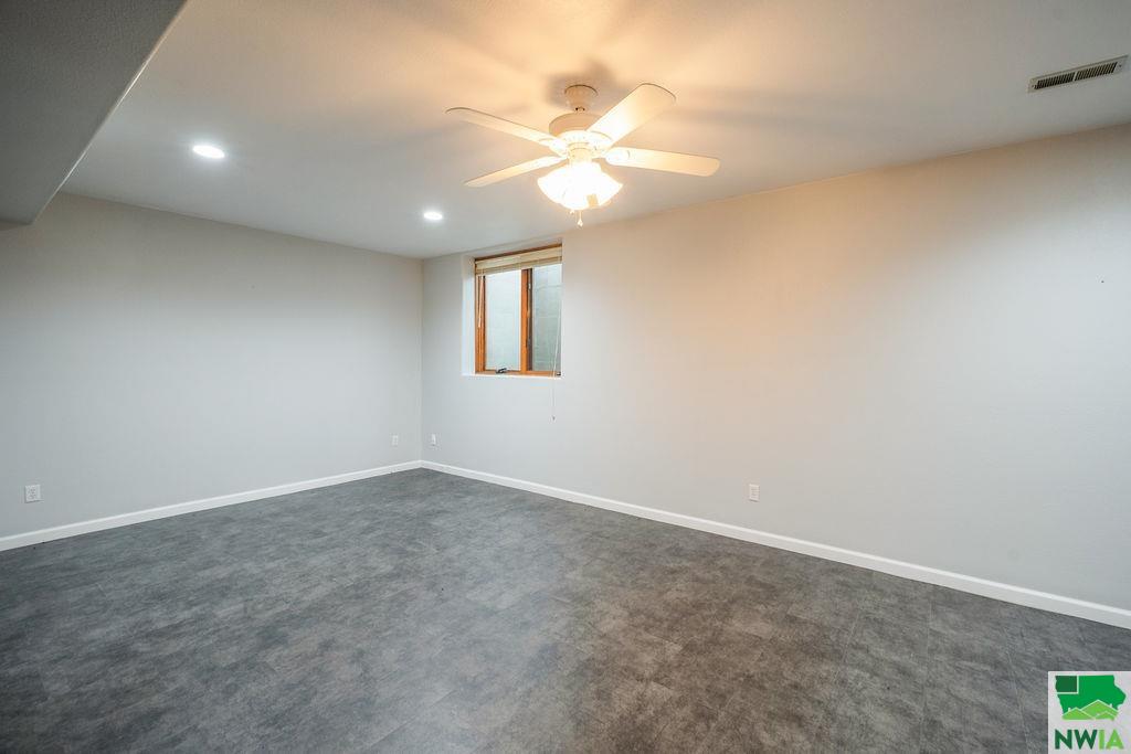 MLS #827583