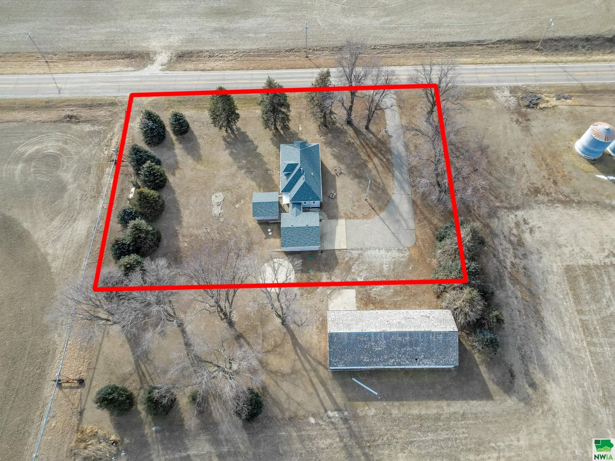 16035 K-42 CO HWY, Whiting, IA 51063 