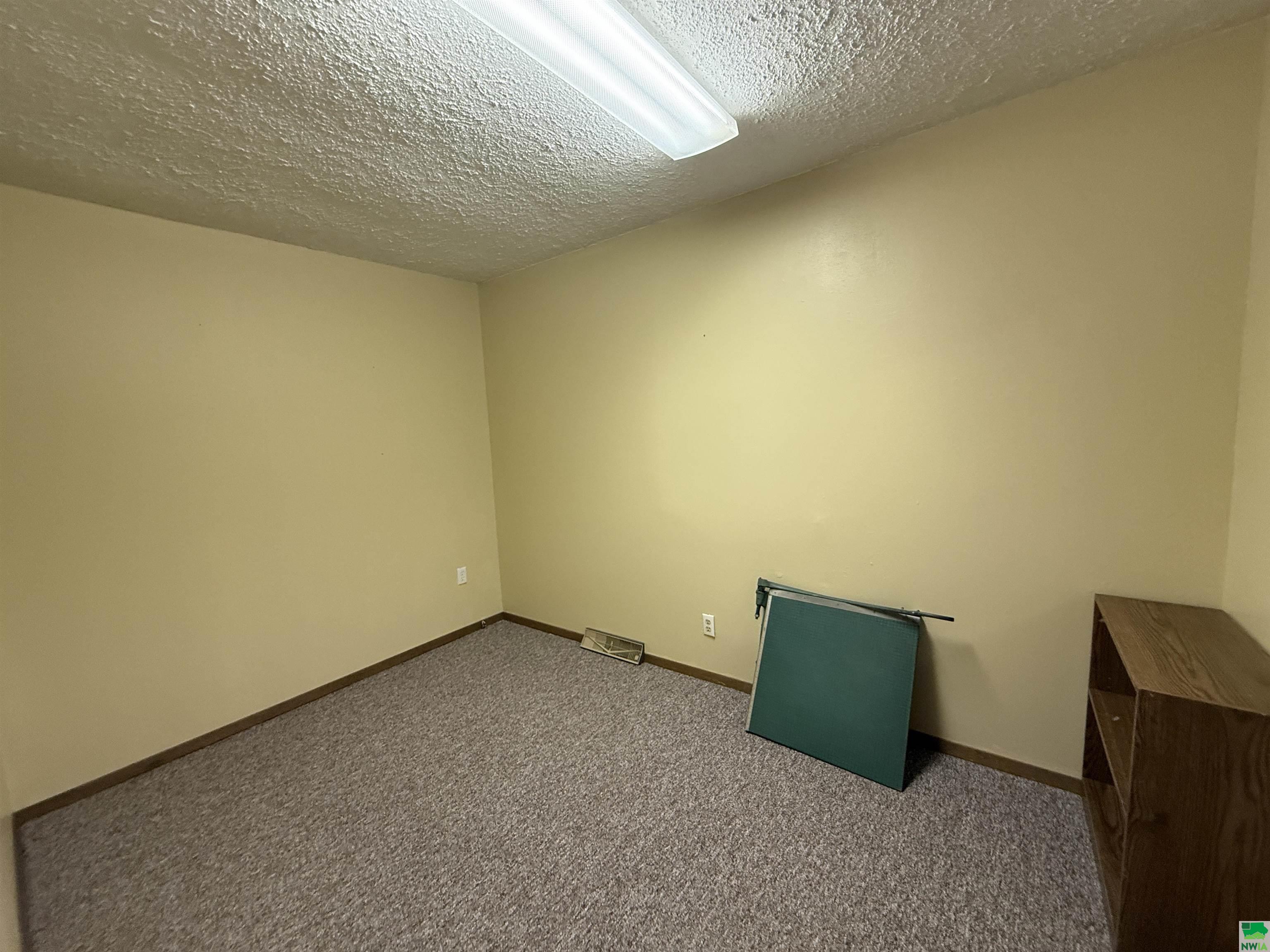 MLS #827590