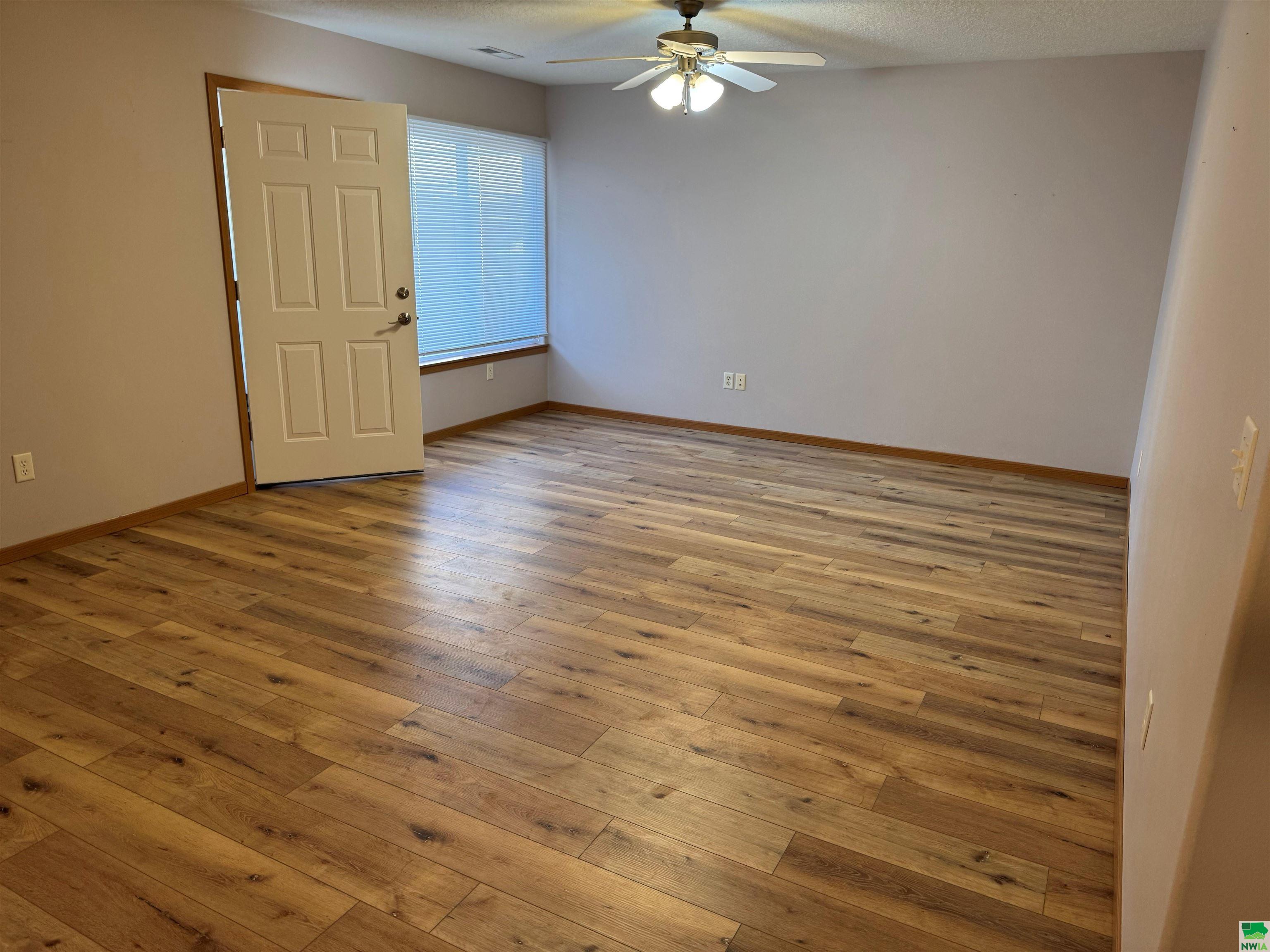 MLS #827603