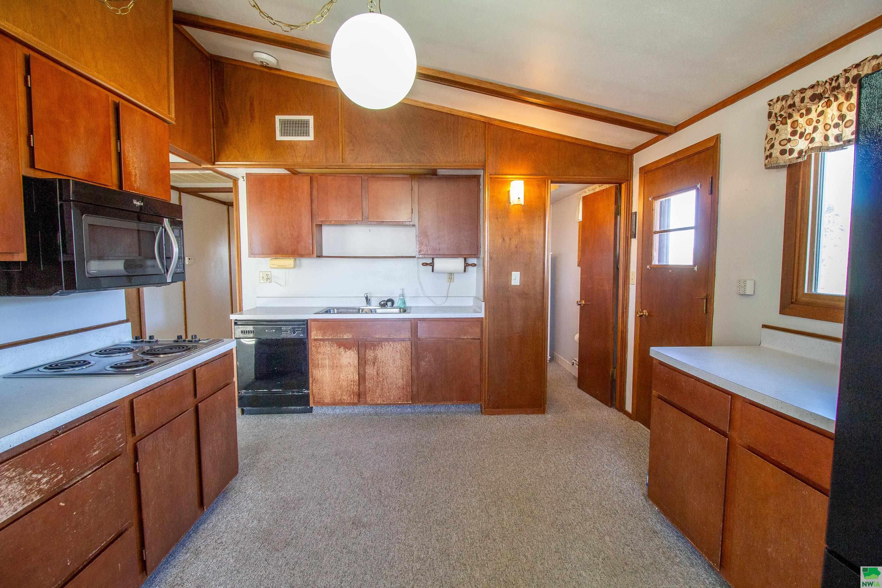 MLS #827606