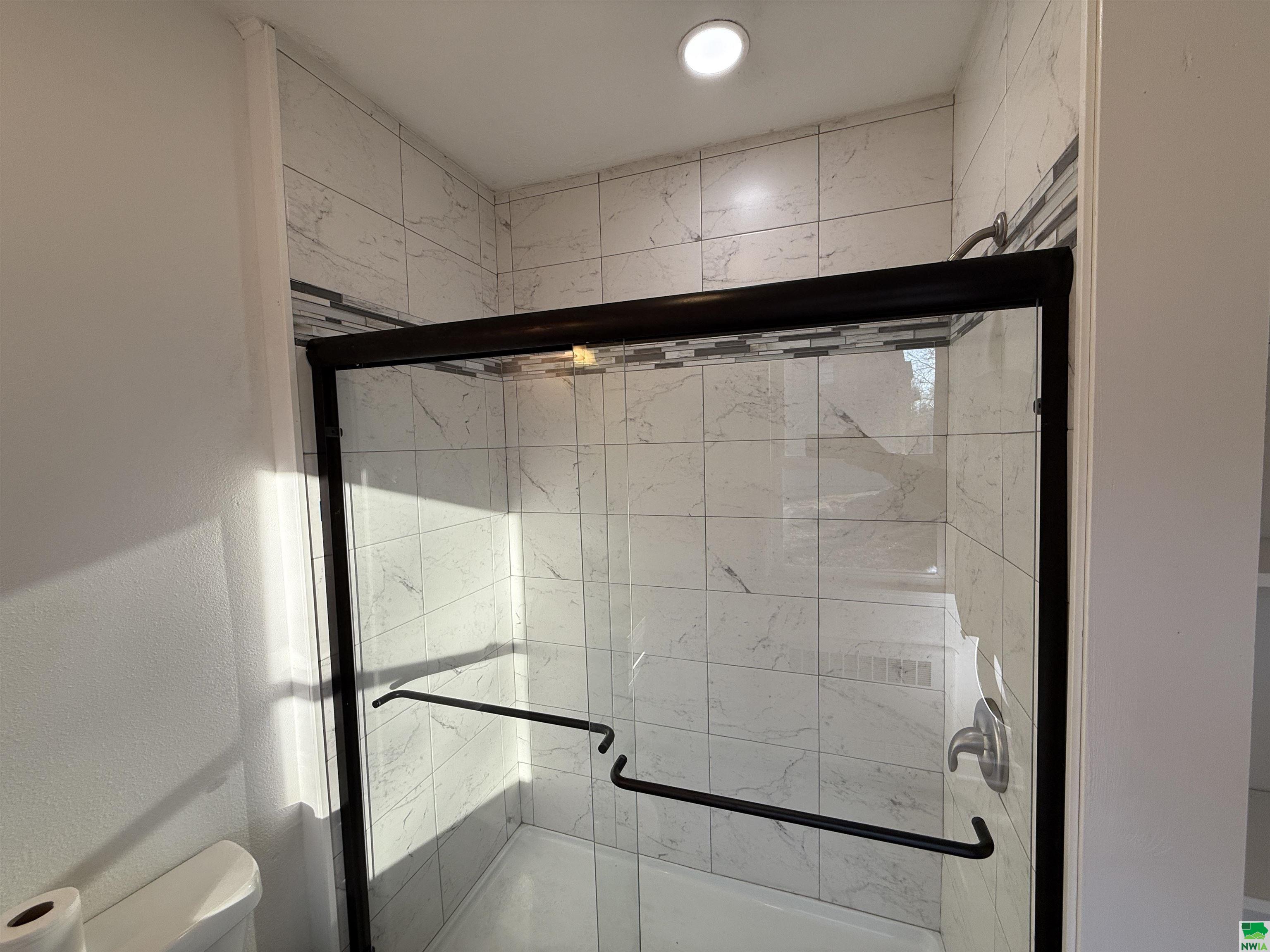 MLS #827609