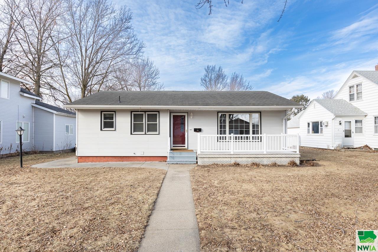 107 8th Street N, Mapleton, IA 51034 