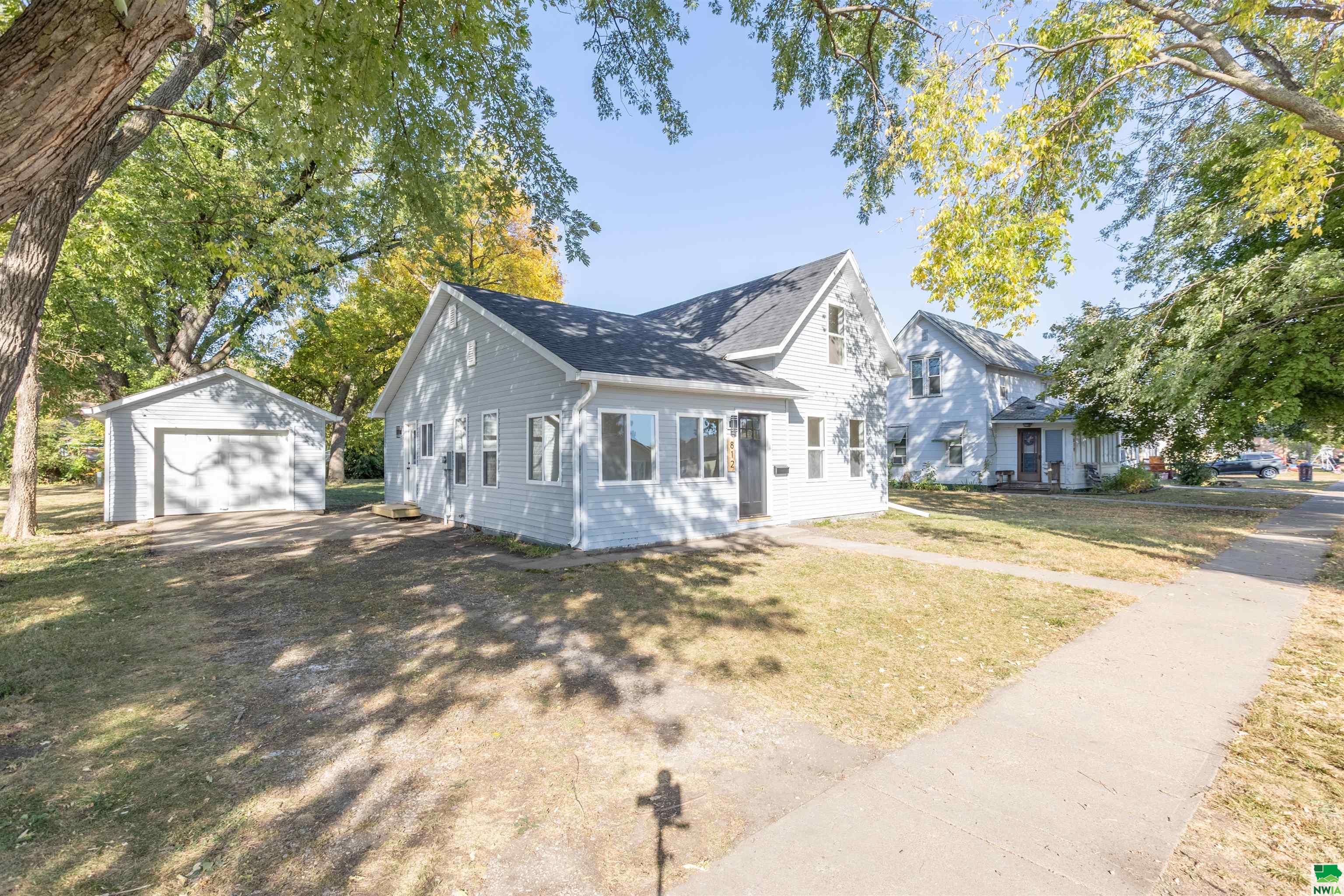 MLS #827631