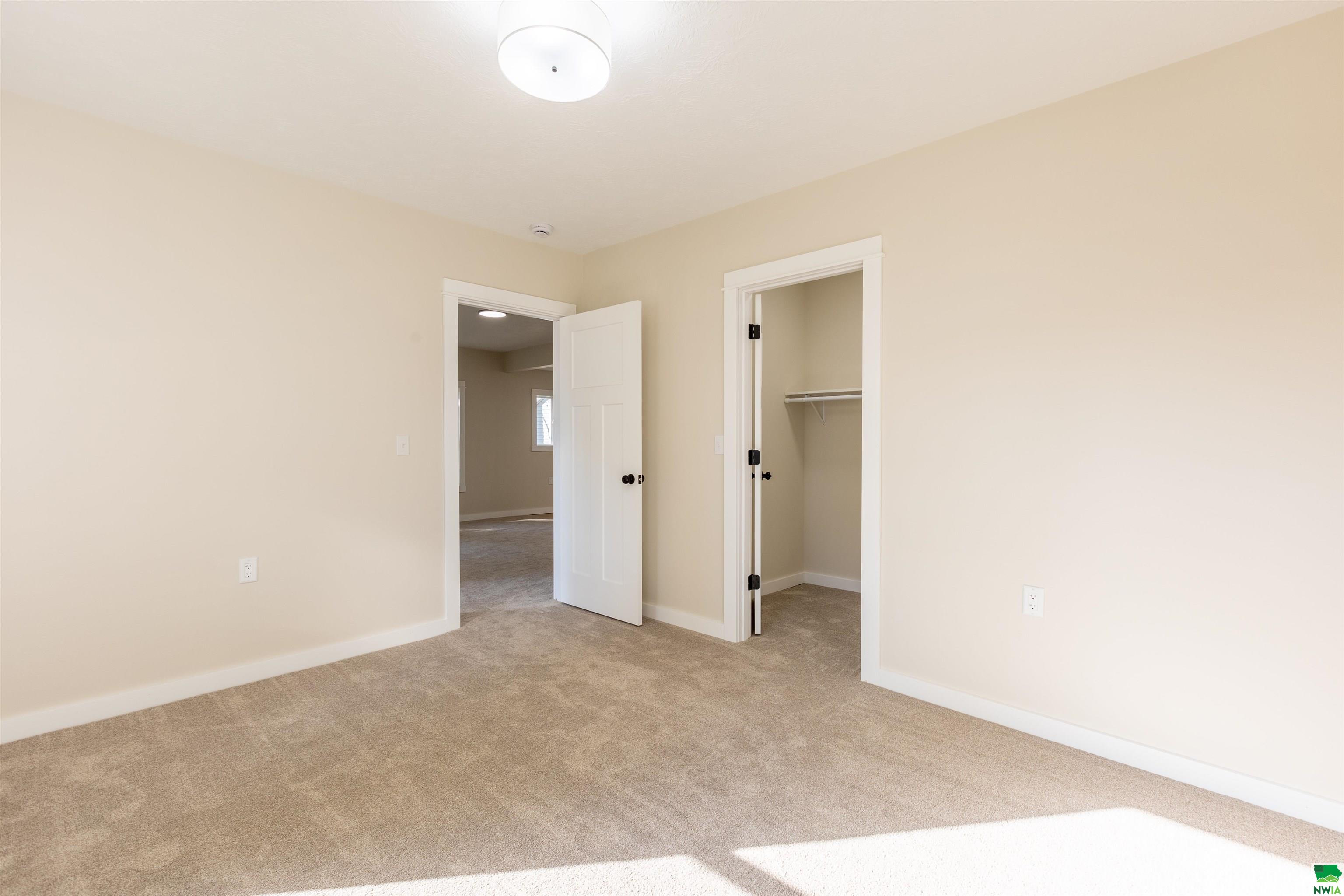 MLS #827631