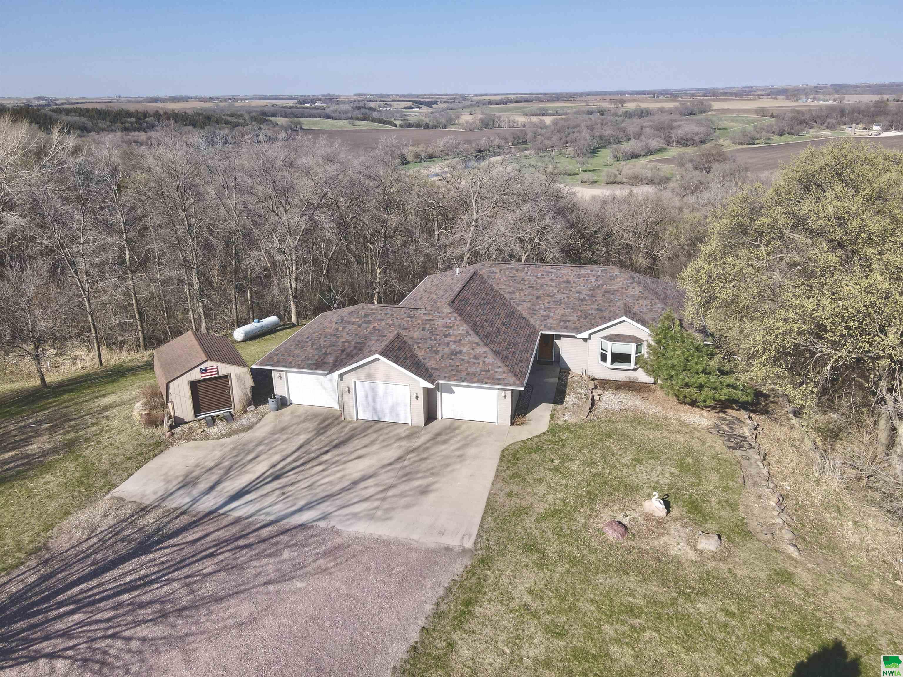 5065 HIGHWAY 3, Cherokee, IA 51012 