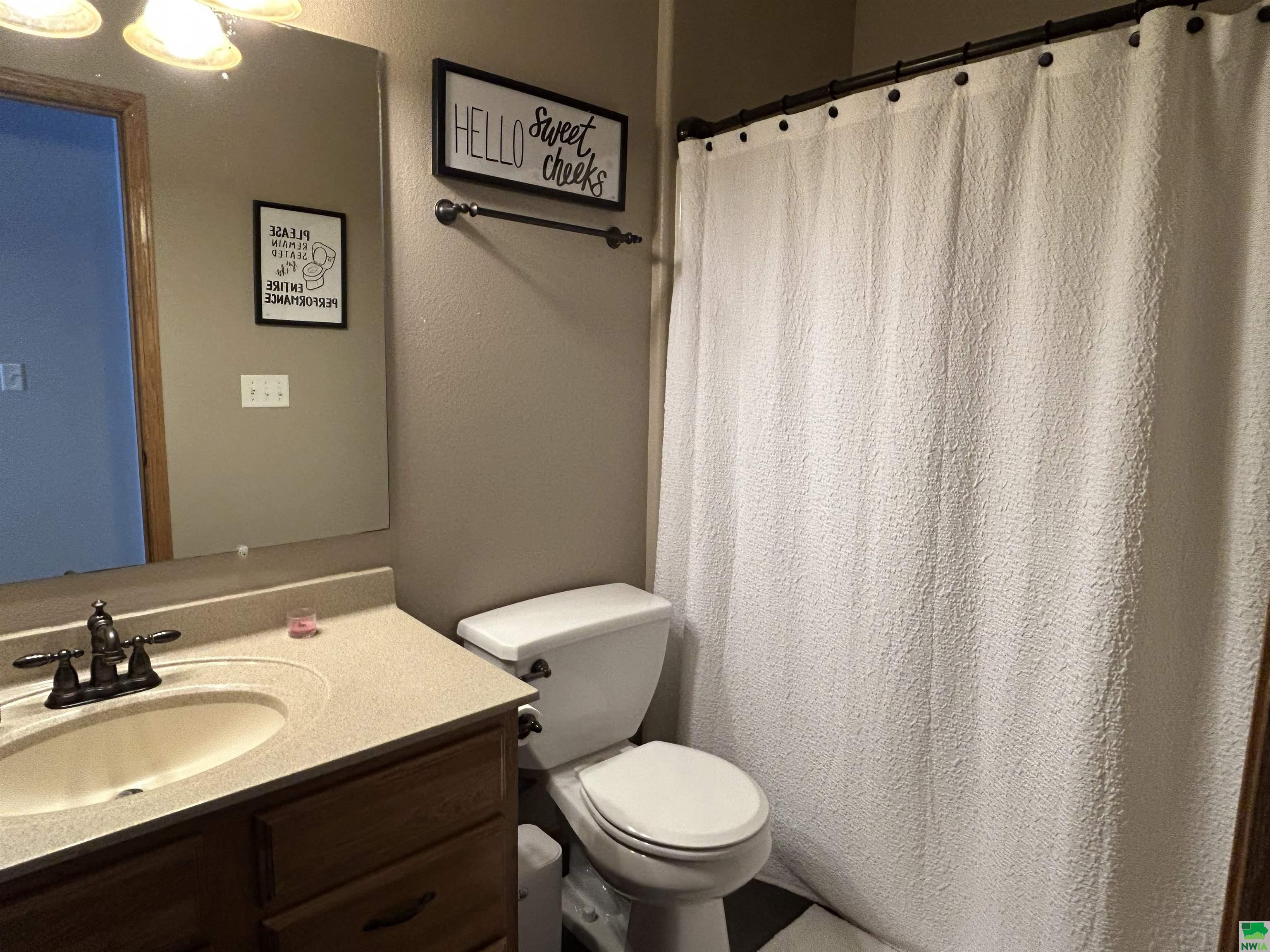 MLS #827640