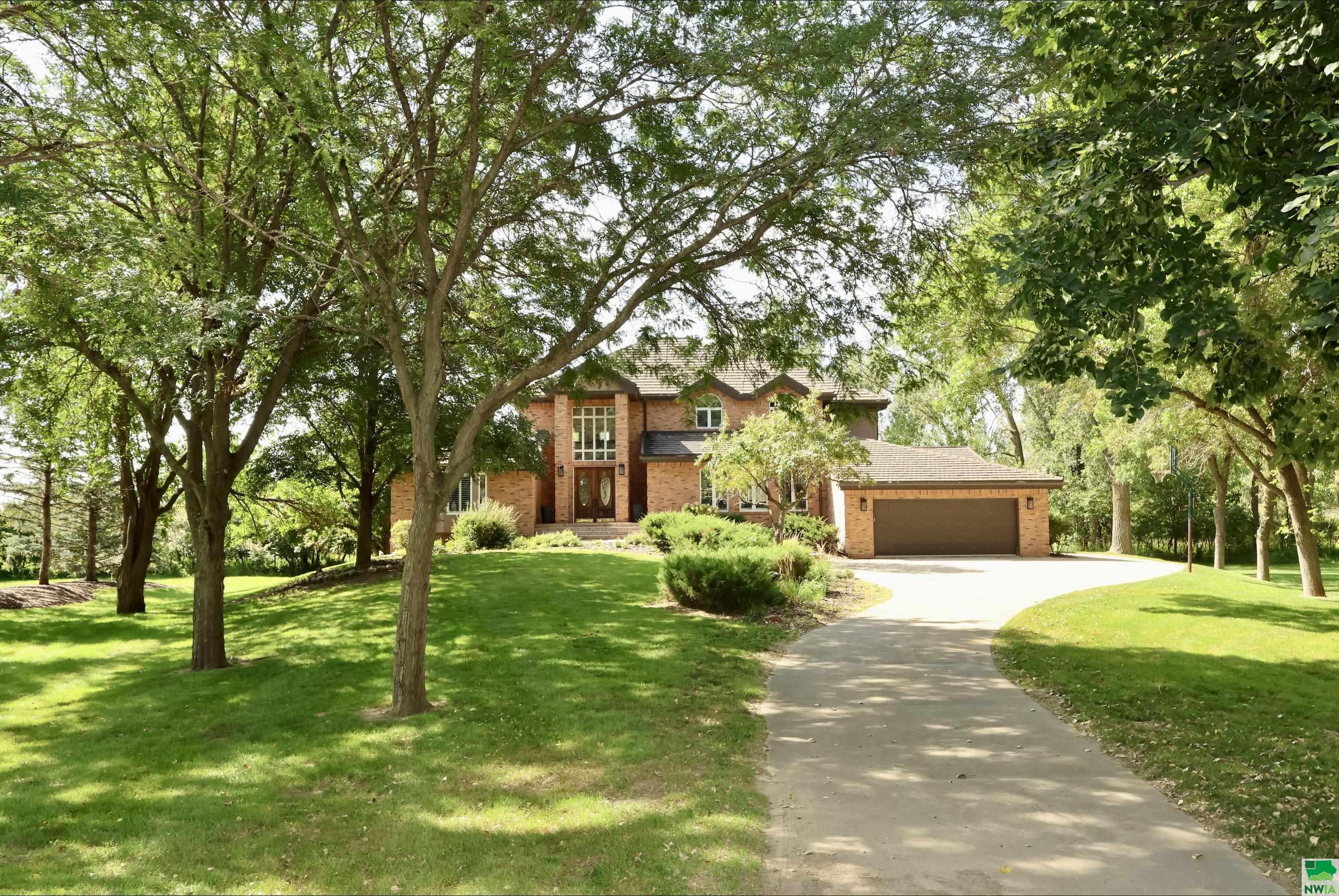 998 Quail Hollow Circle, Dakota Dunes, SD 57049 