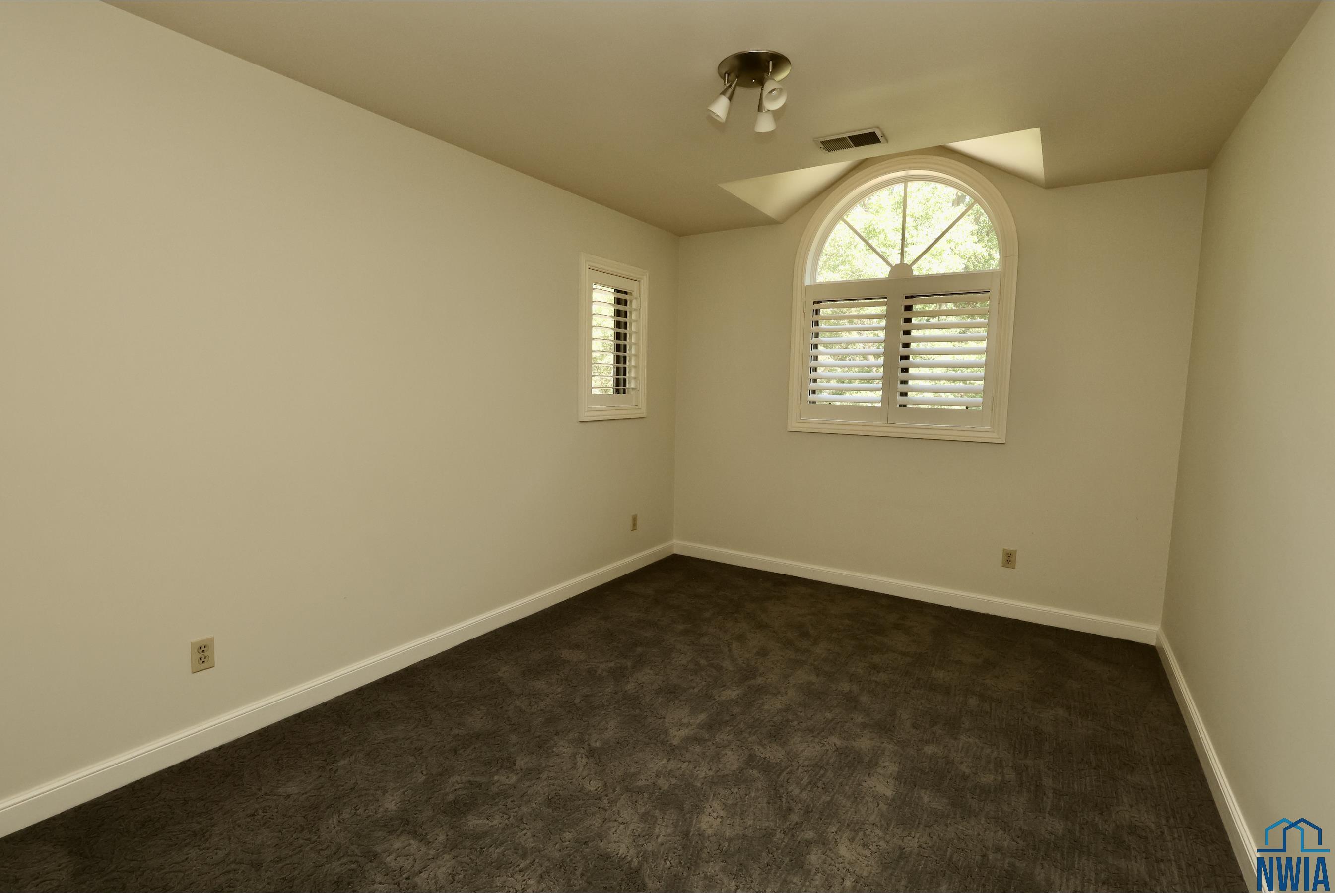 MLS #827645