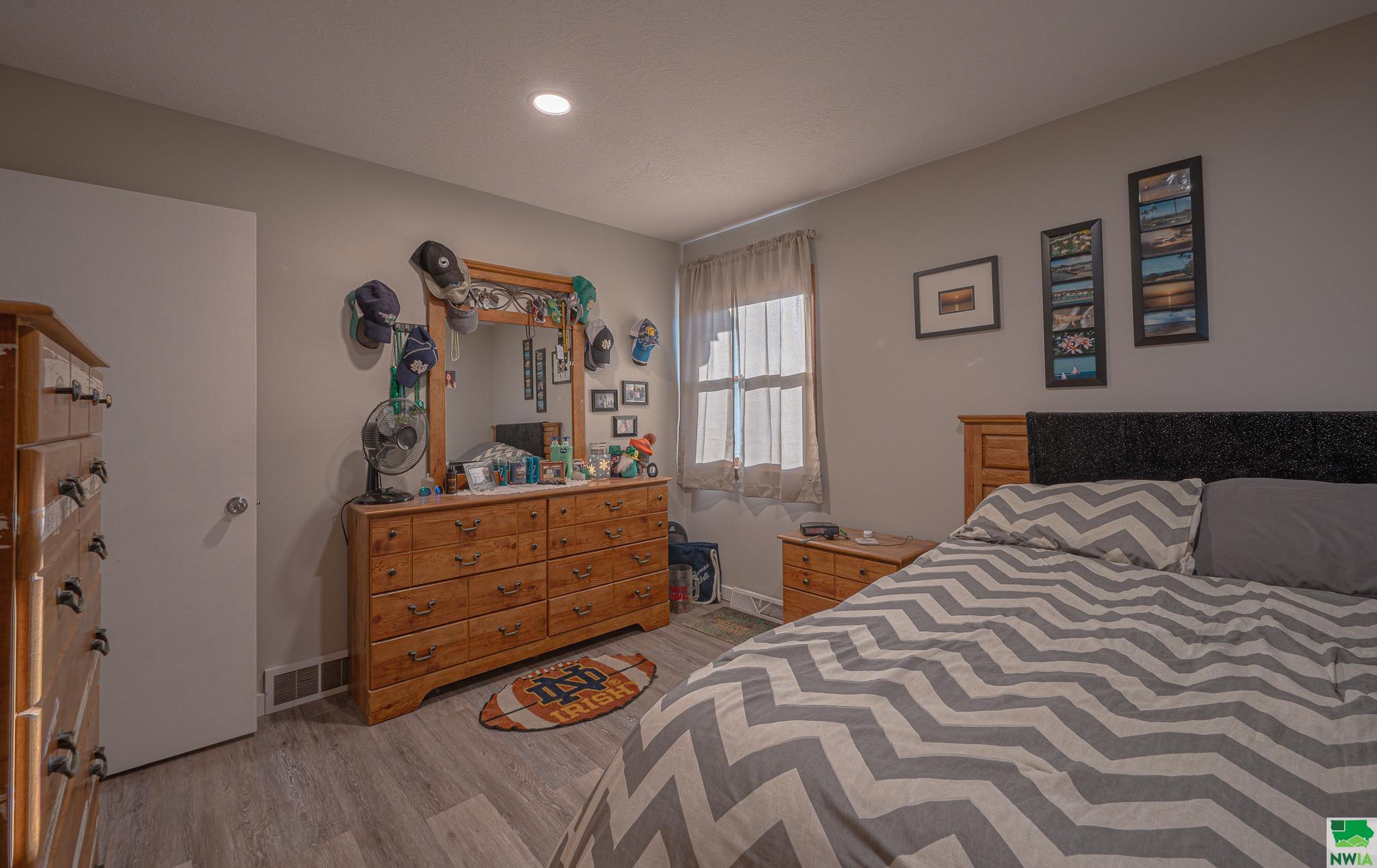 MLS #827655