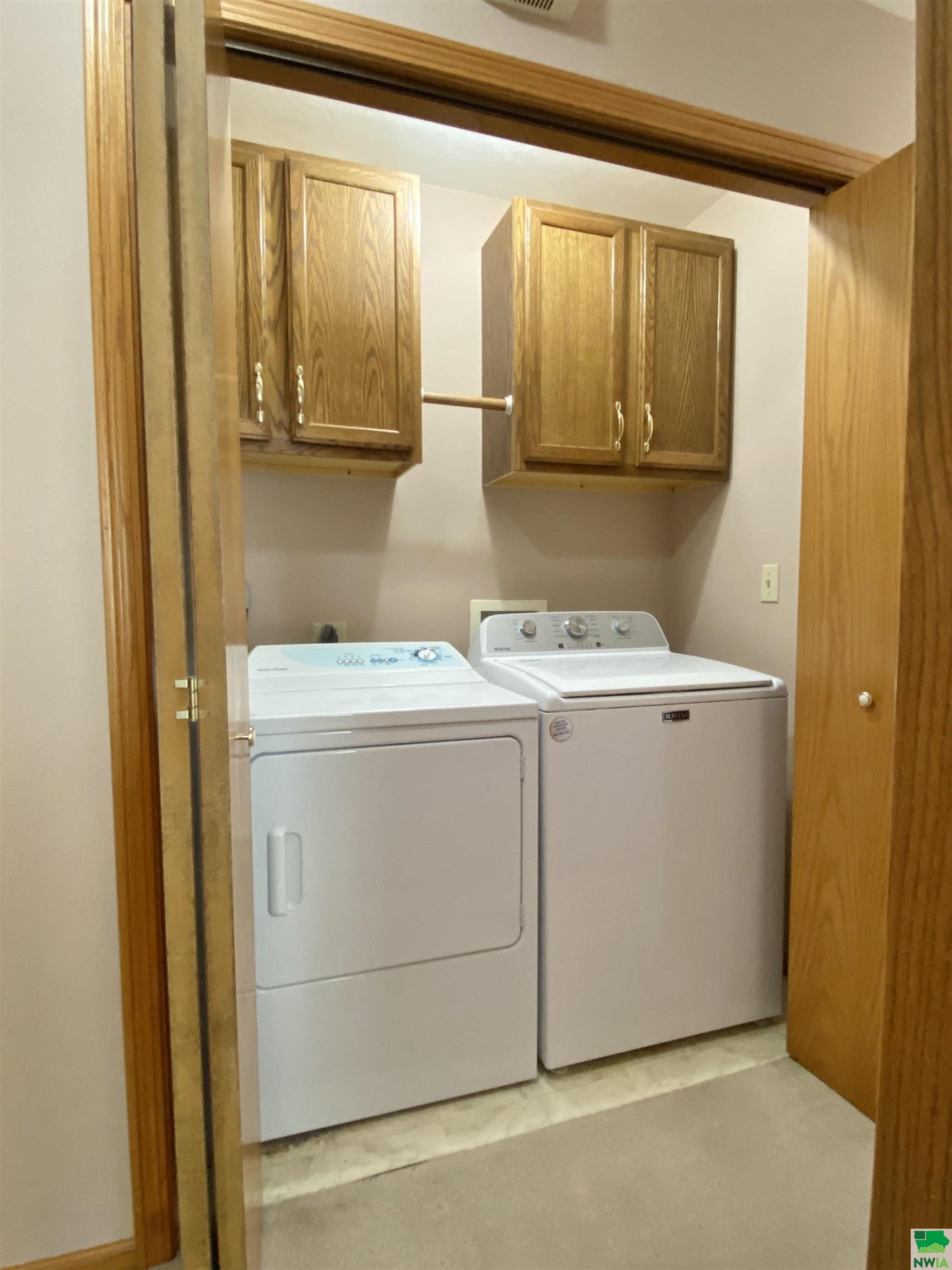 MLS #827660