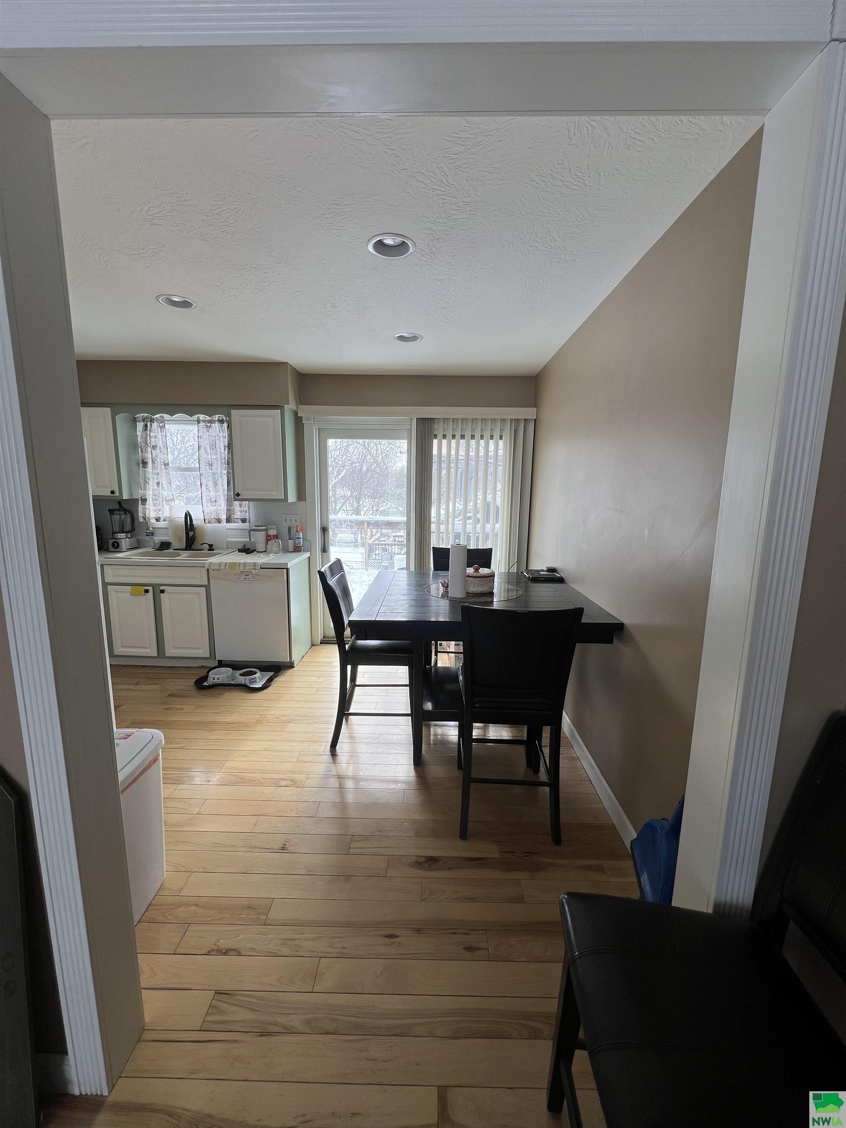 MLS #827664