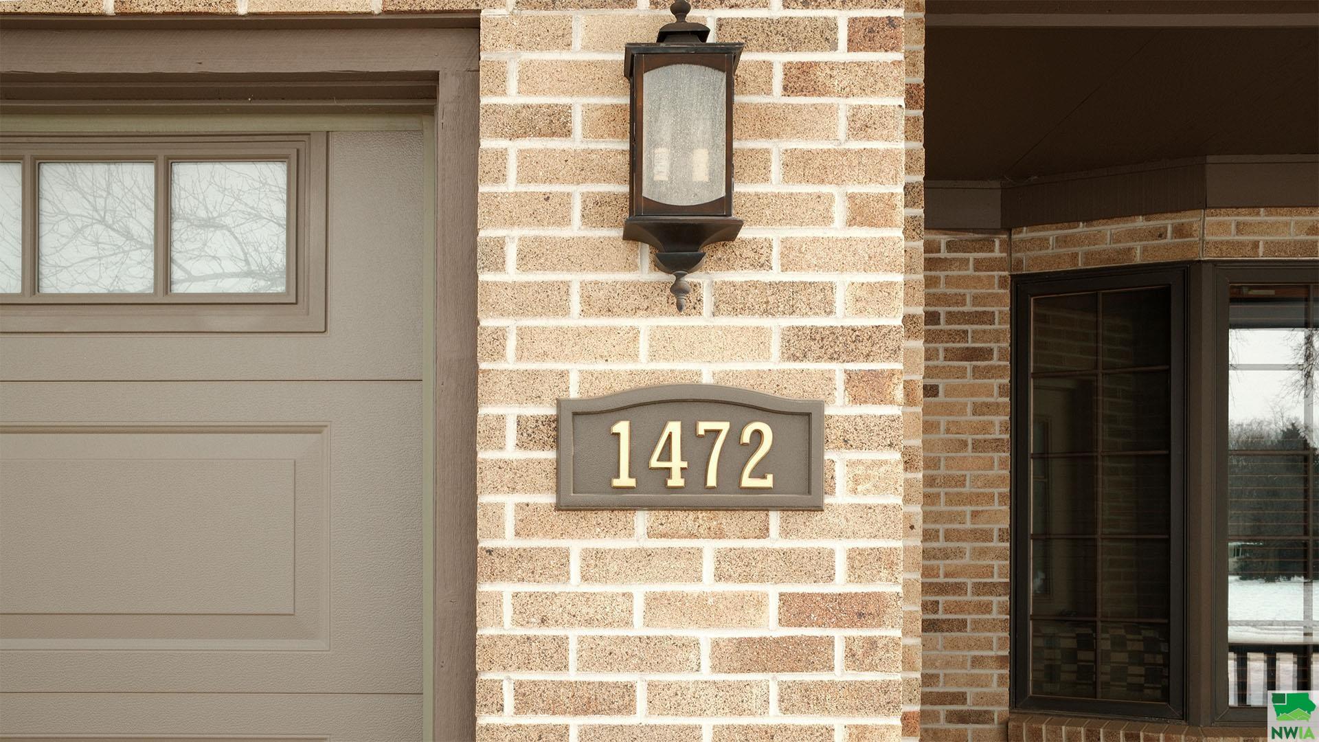 MLS #827671