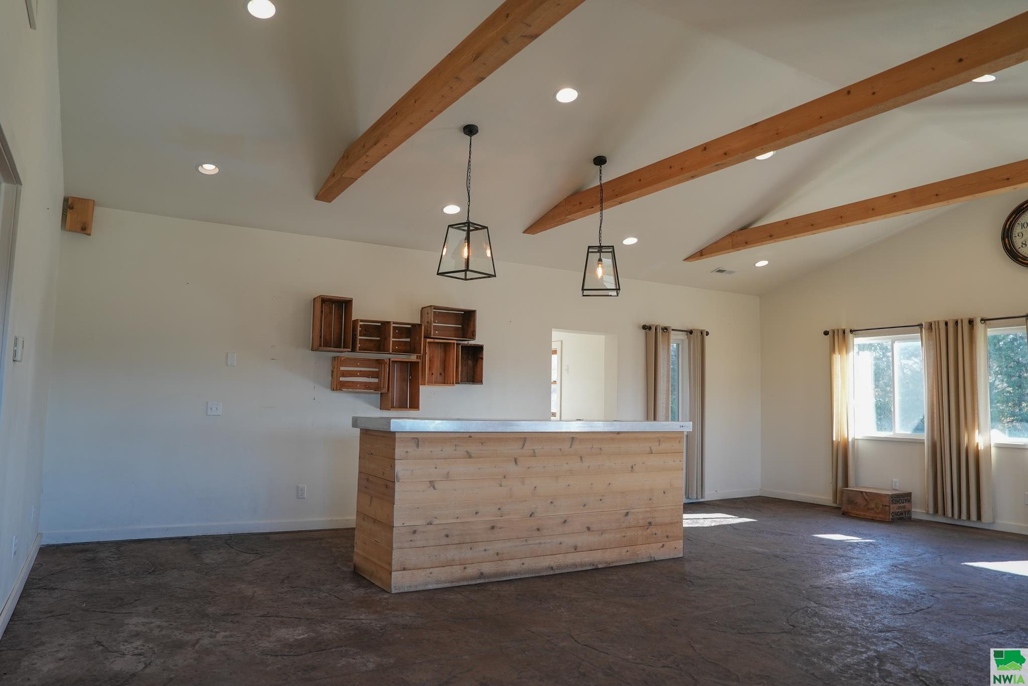 MLS #827681