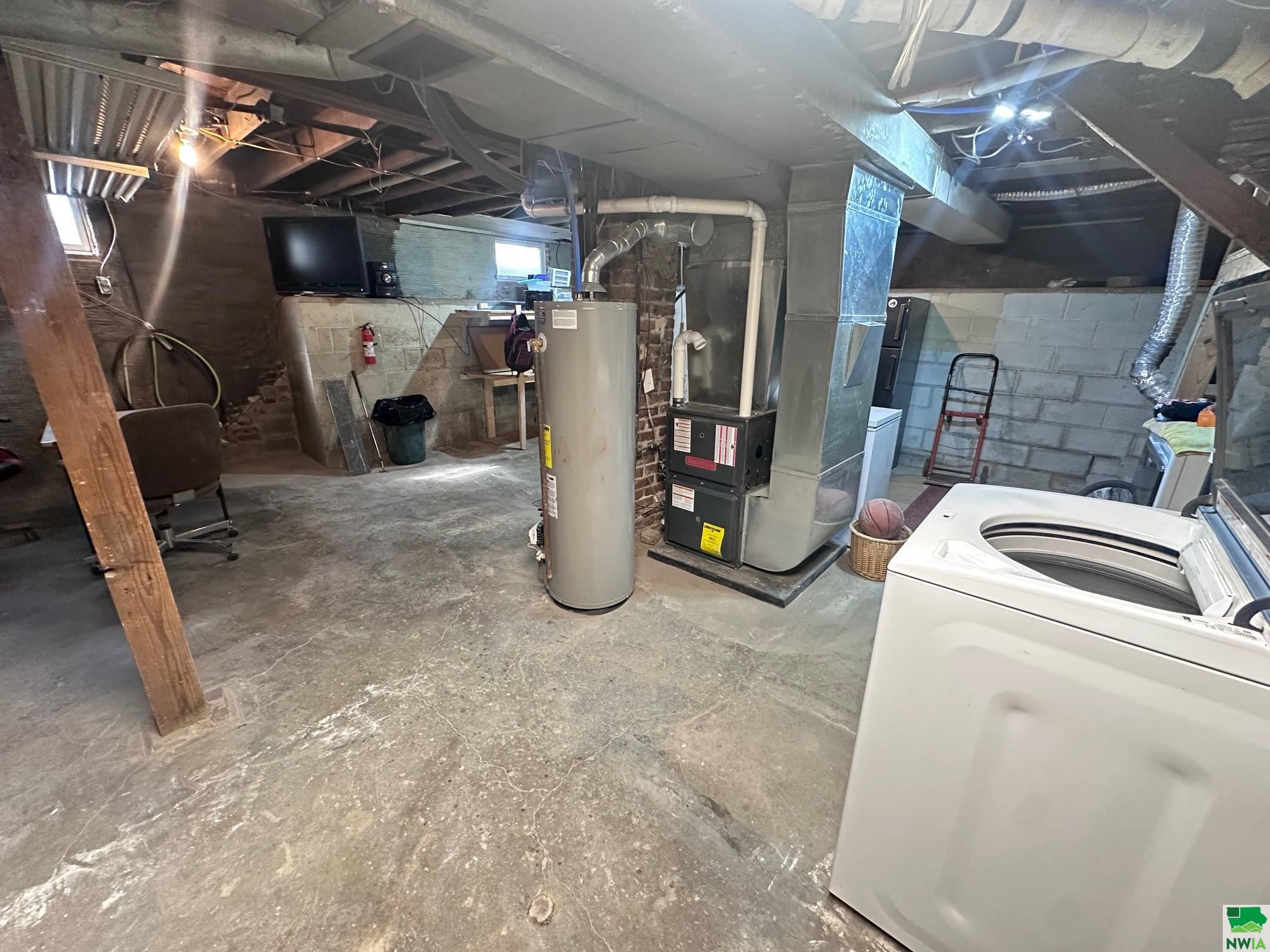 MLS #827706
