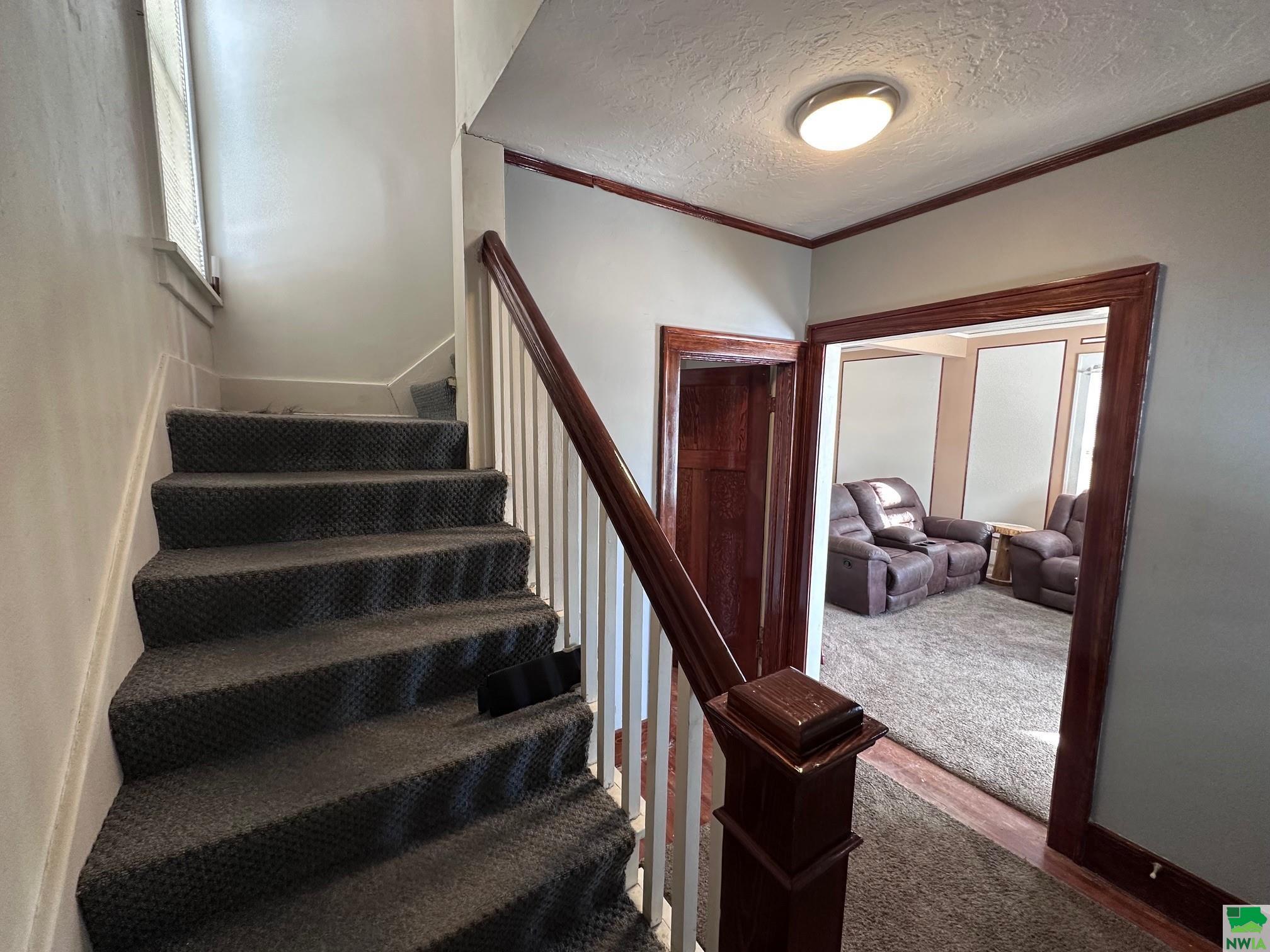 MLS #827706