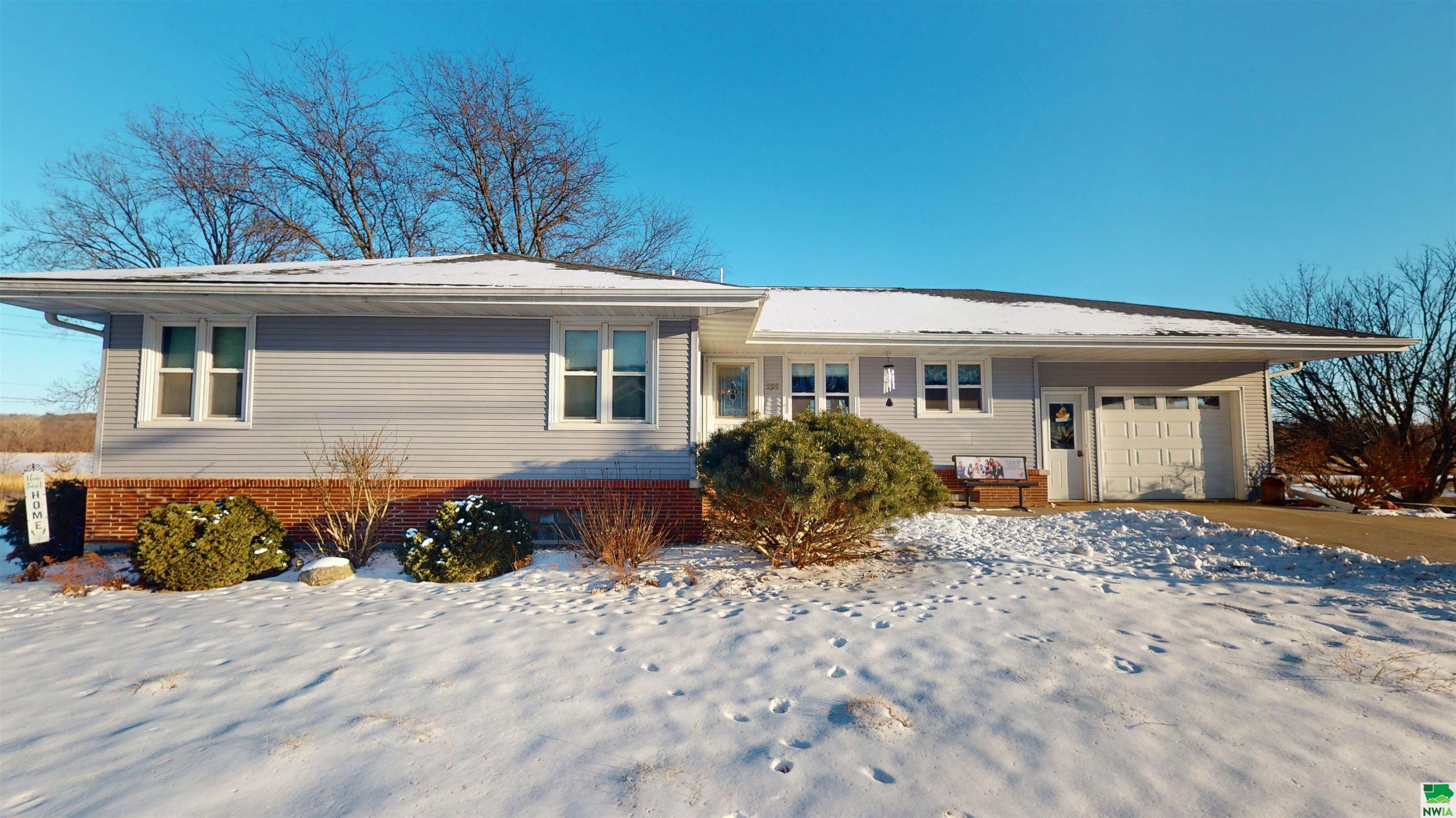 555 PARK AVE, Cherokee, IA 51012 