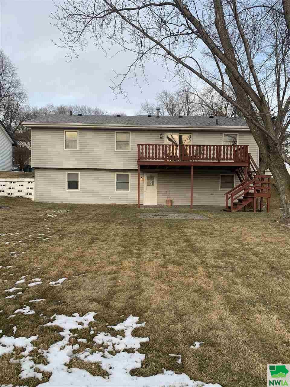 MLS #827736