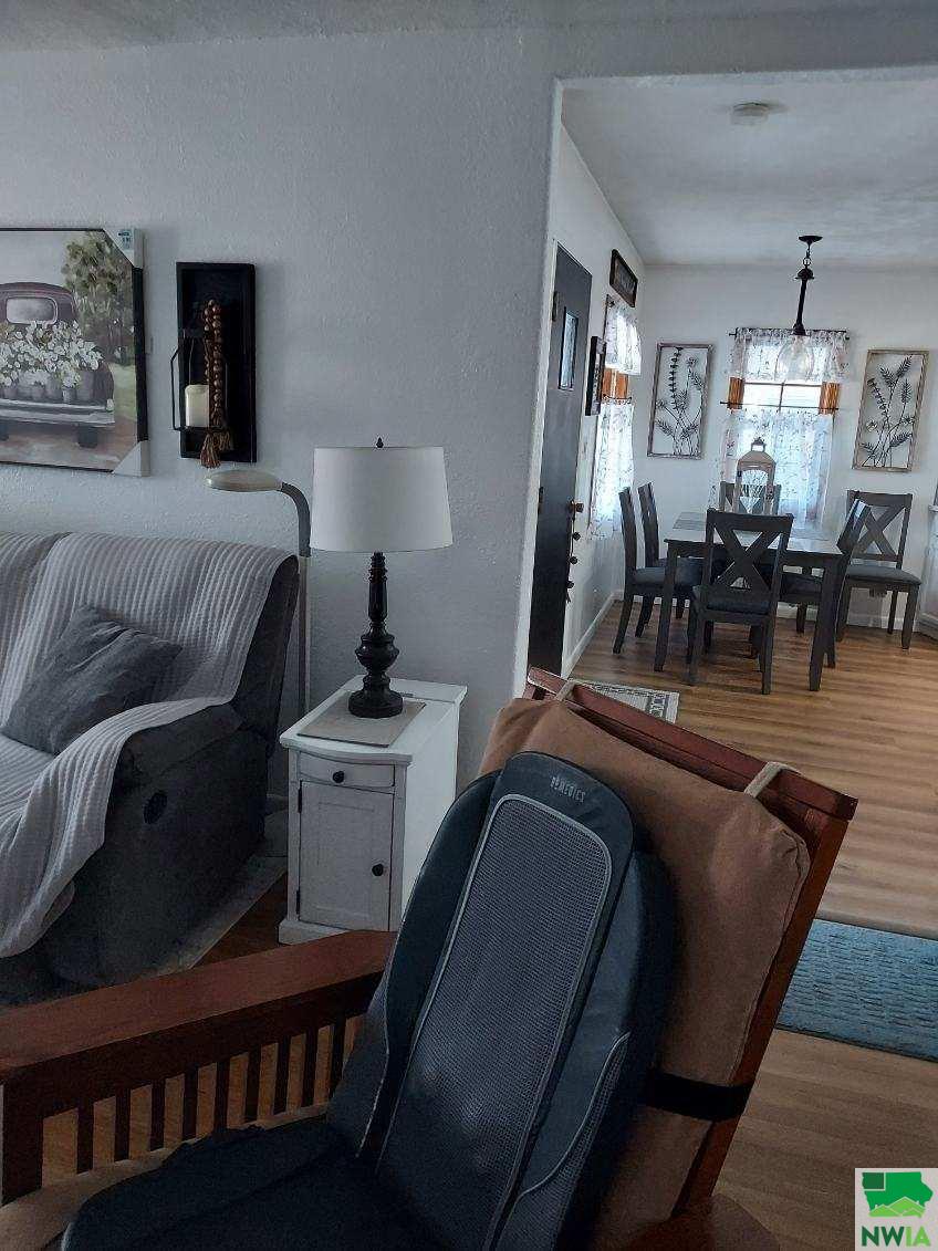 MLS #827738
