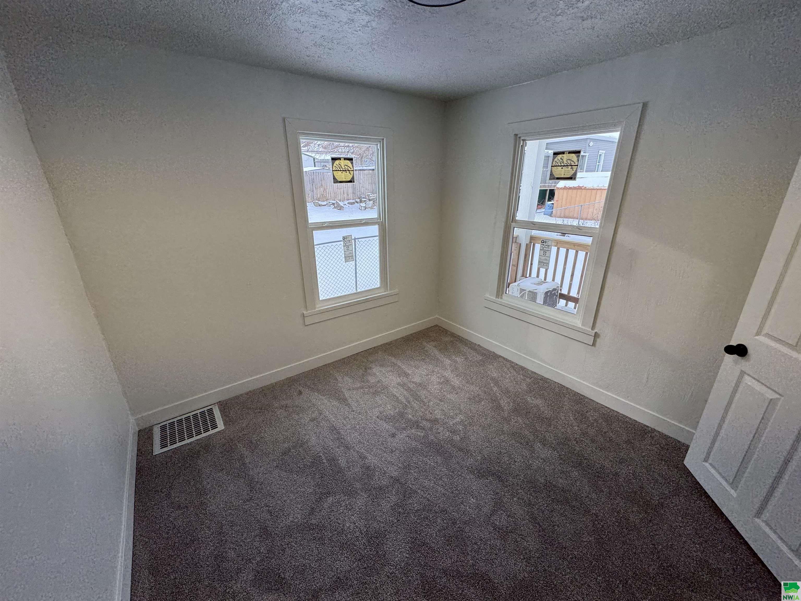 MLS #827750