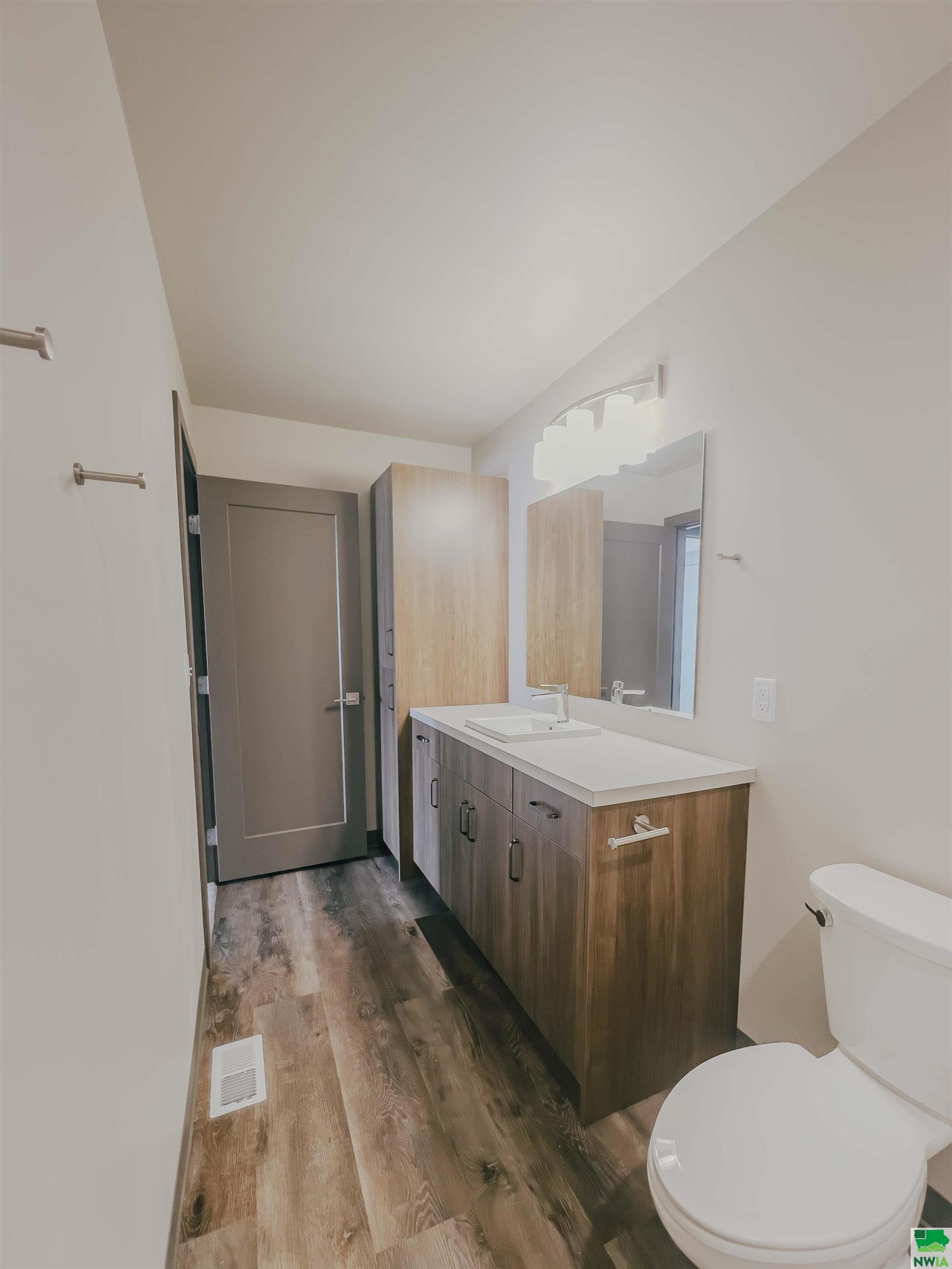 MLS #827757